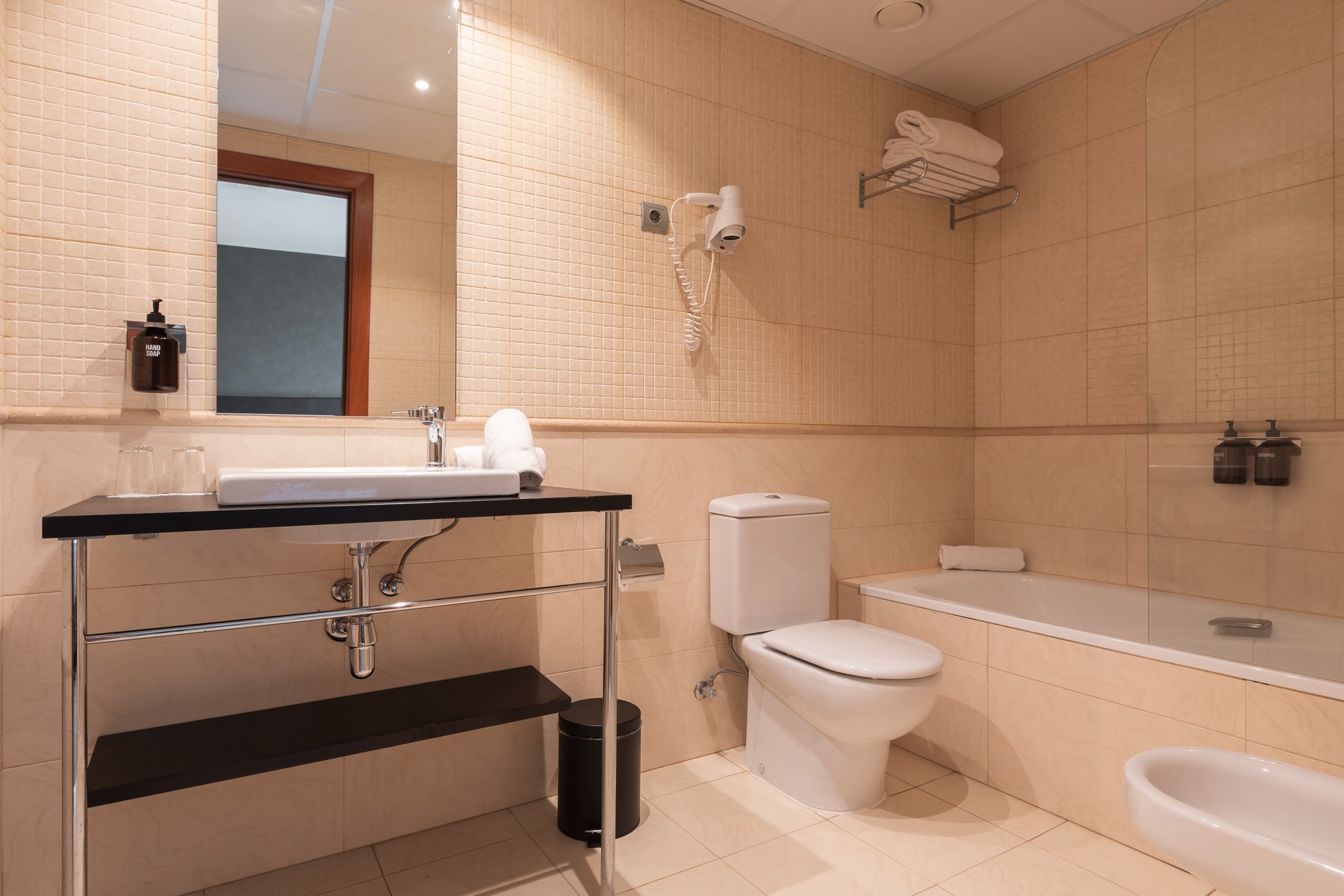 Double or Twin Standard