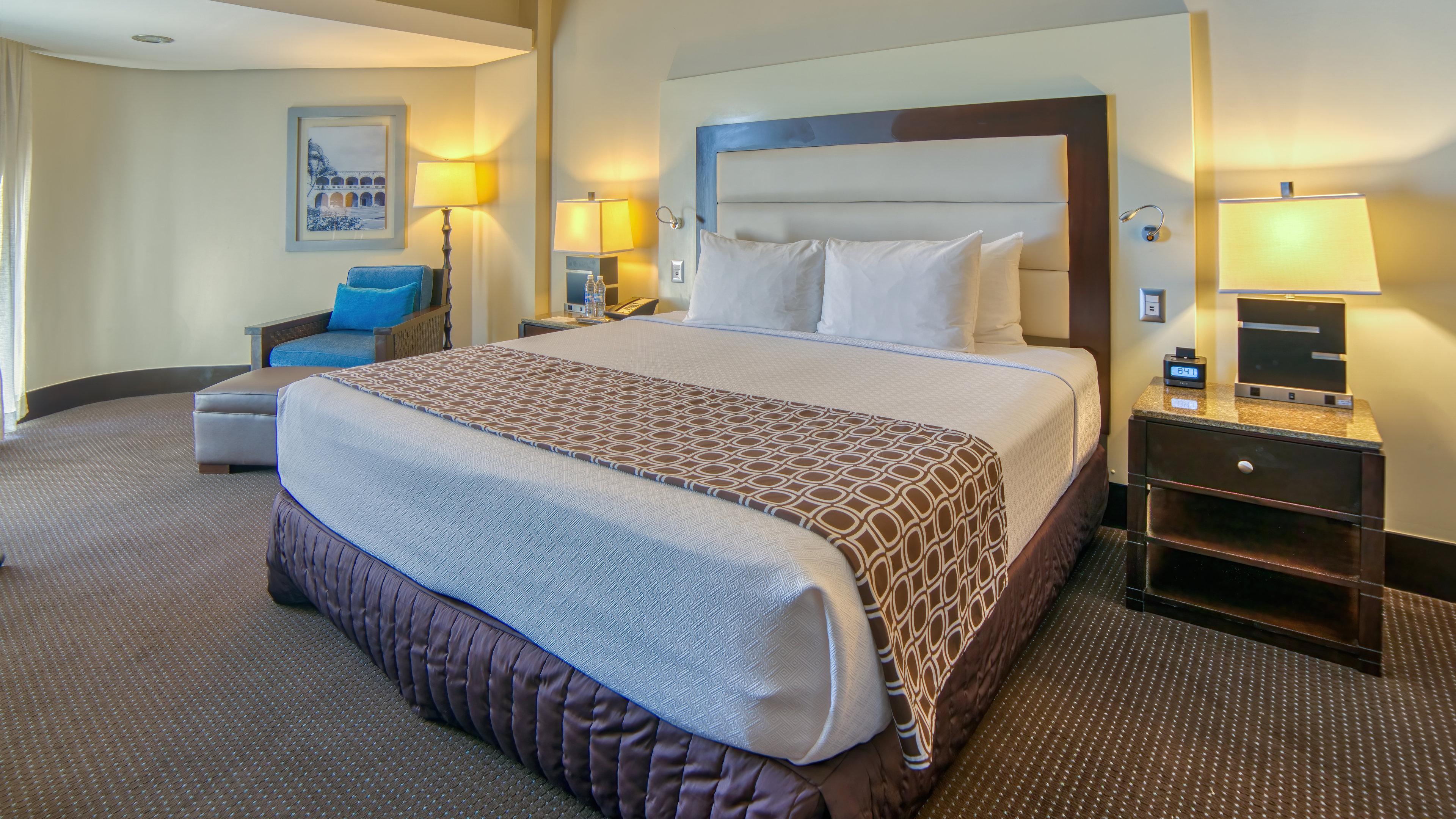 Double Club King Bed