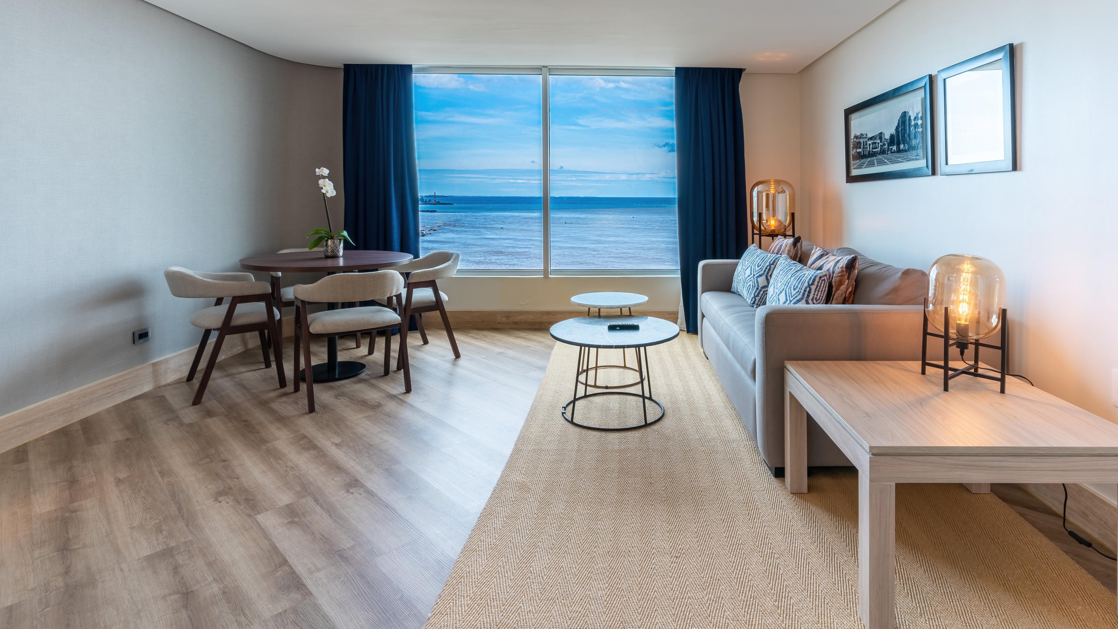 Junior Suite King Size Bed