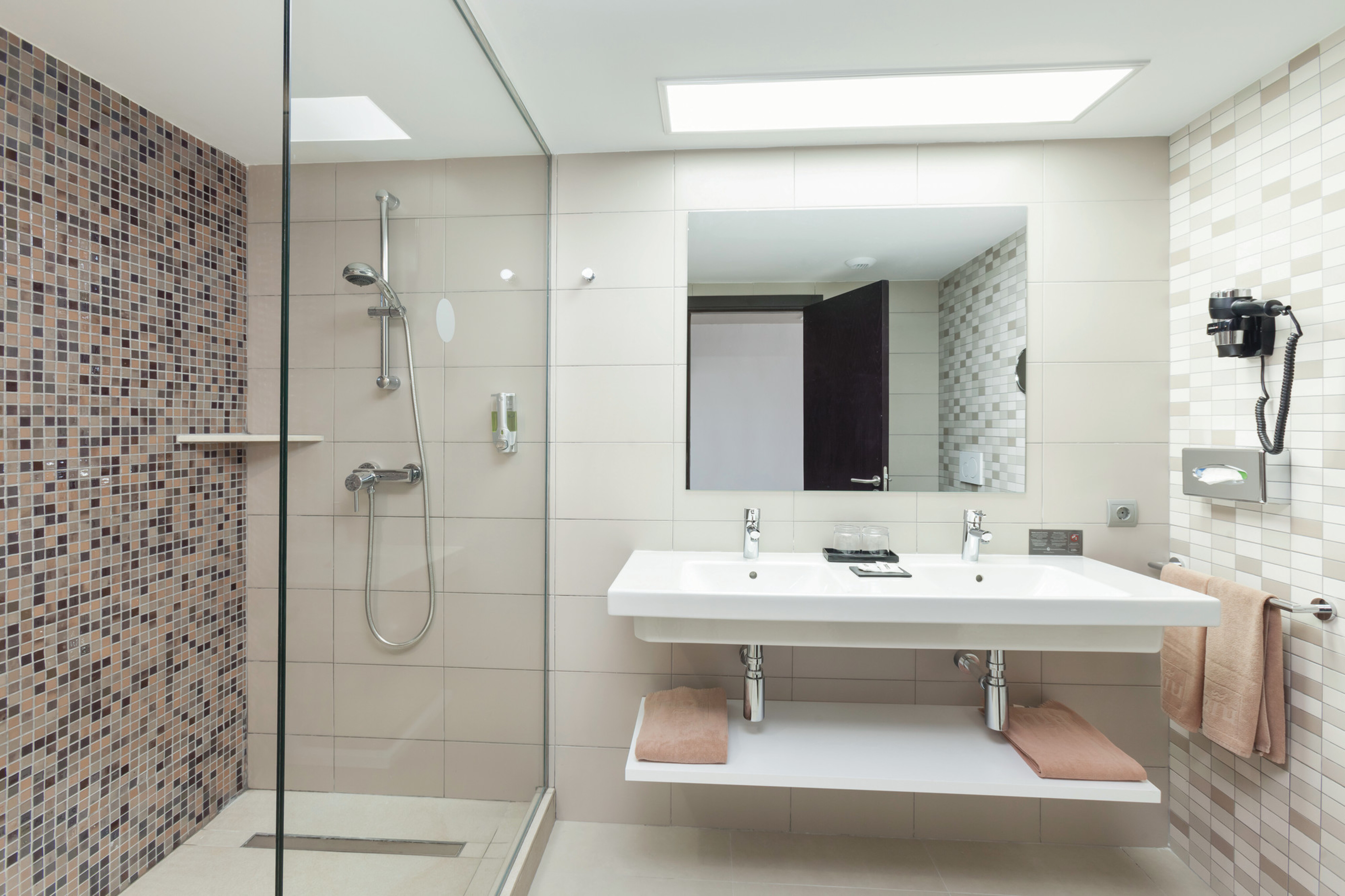 Double or Twin Superior Sea View