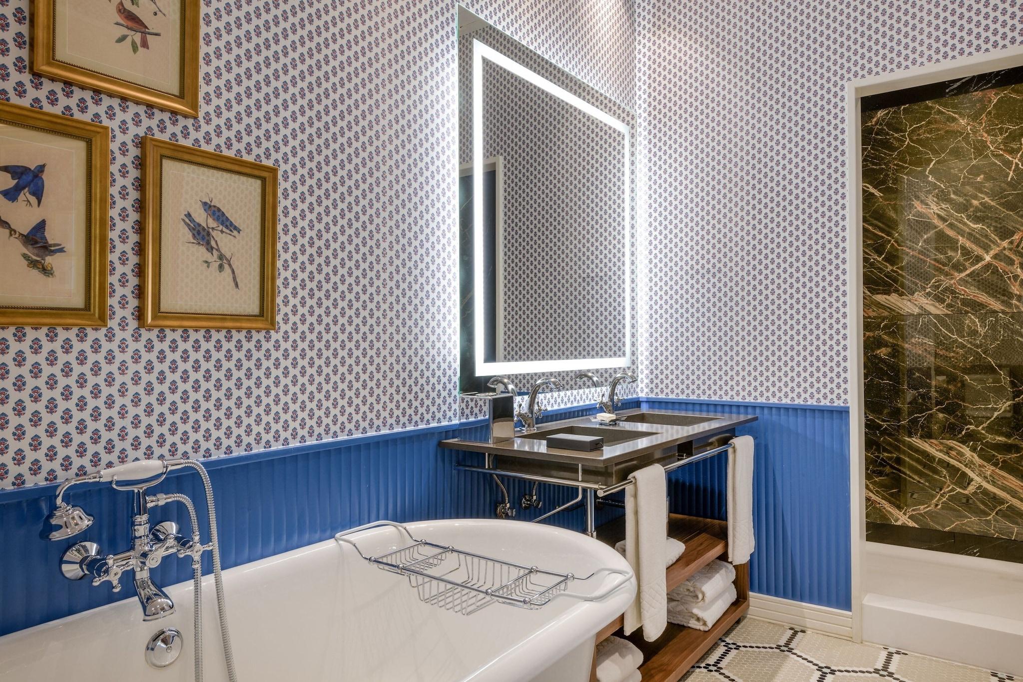 Double Premium King Bed