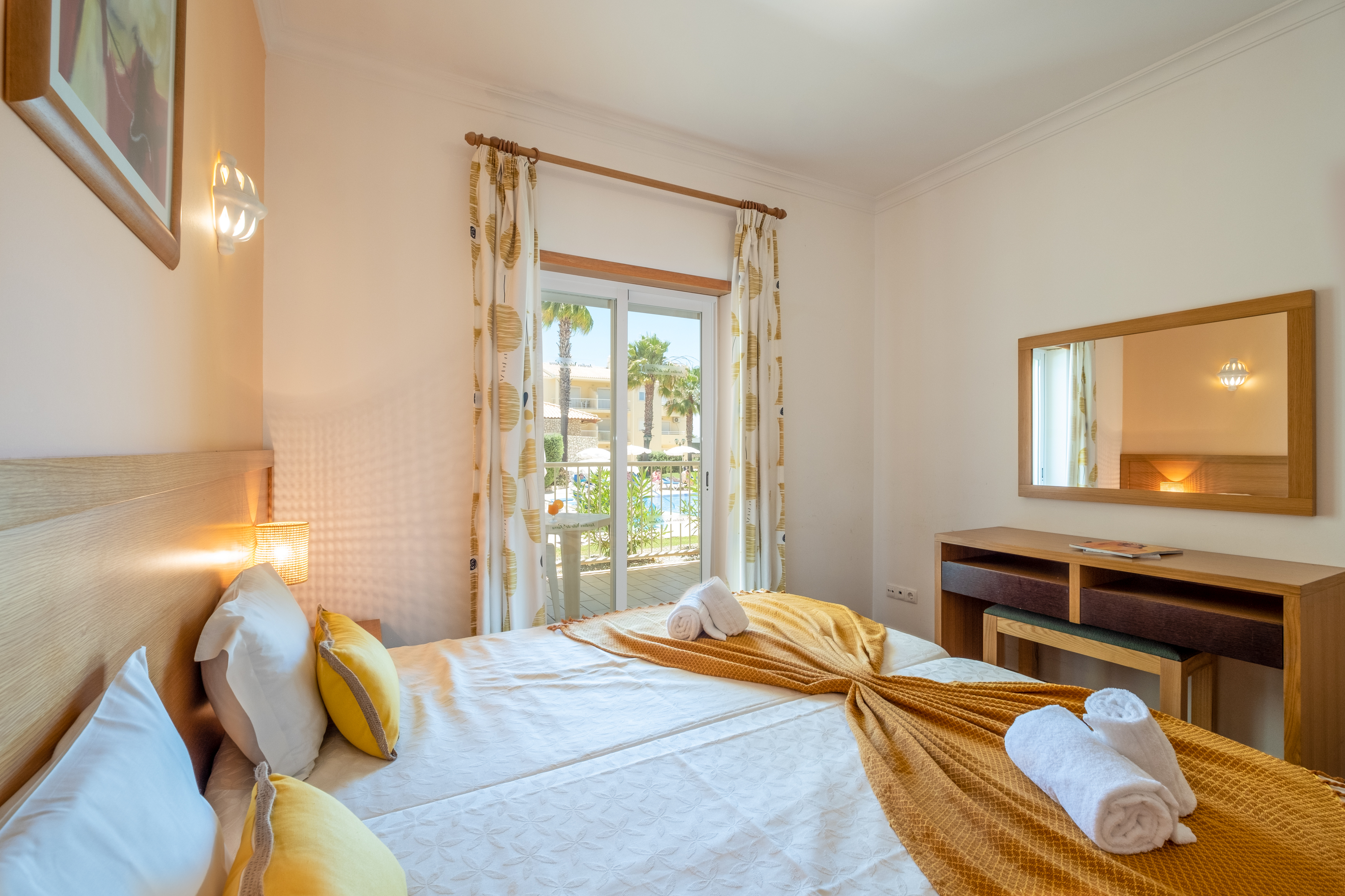 Apartment Pool View One Bedroom