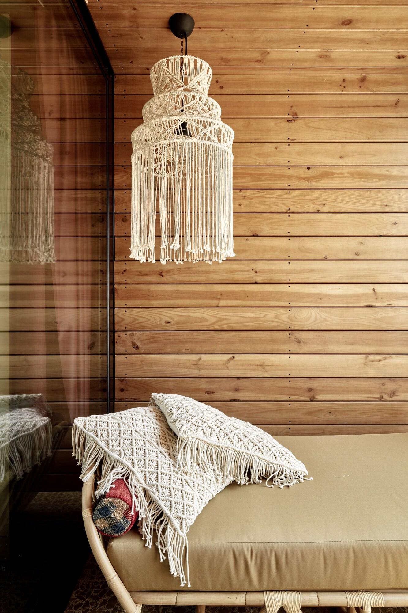 Double Sea View King Bed