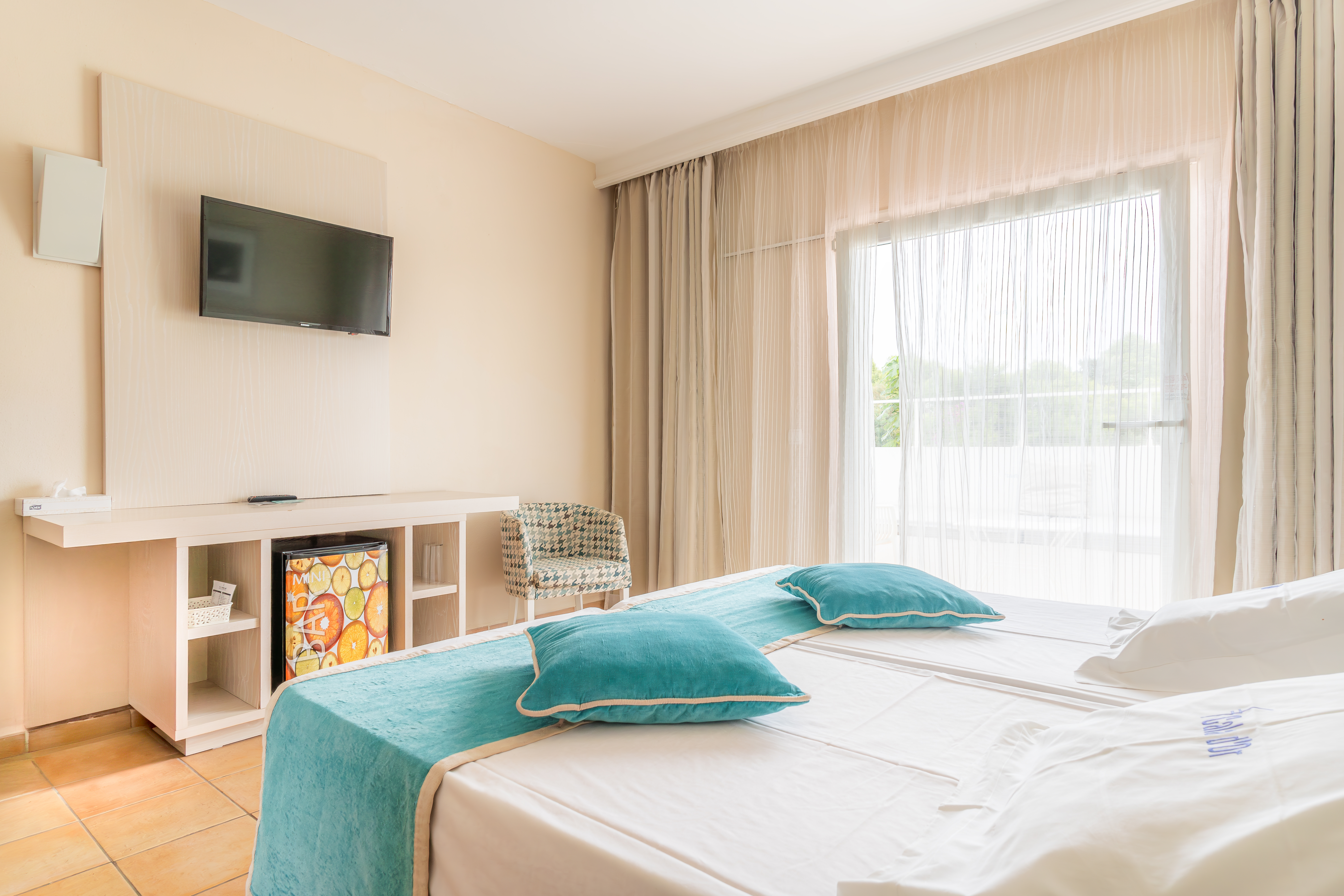 Double or Twin Side Sea View