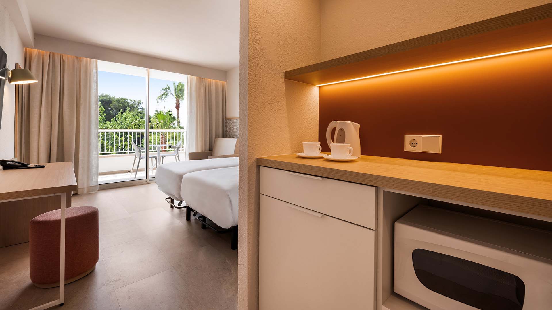 Double or Twin Standard