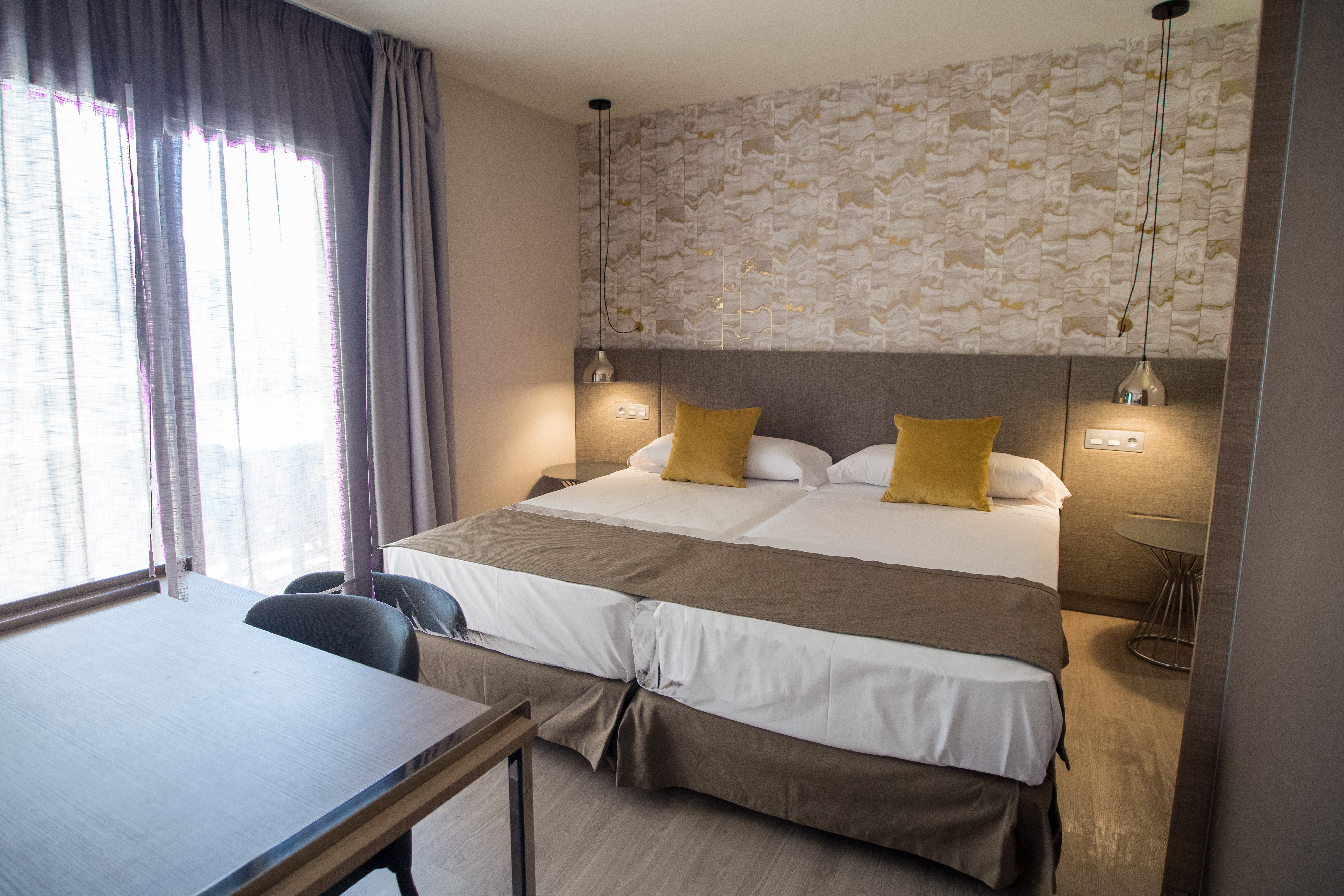 Double Single with Balcony