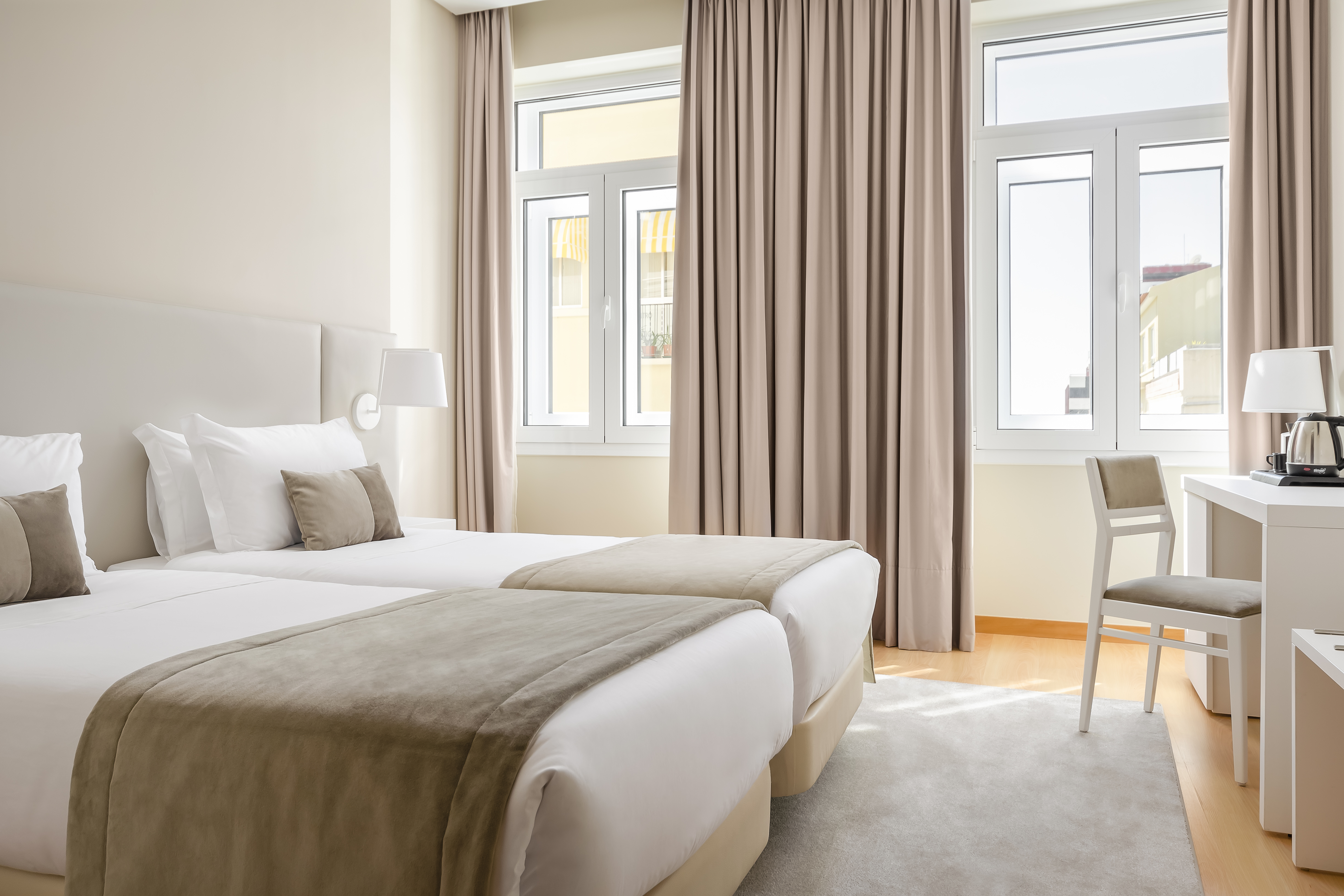 Double or Twin Standard