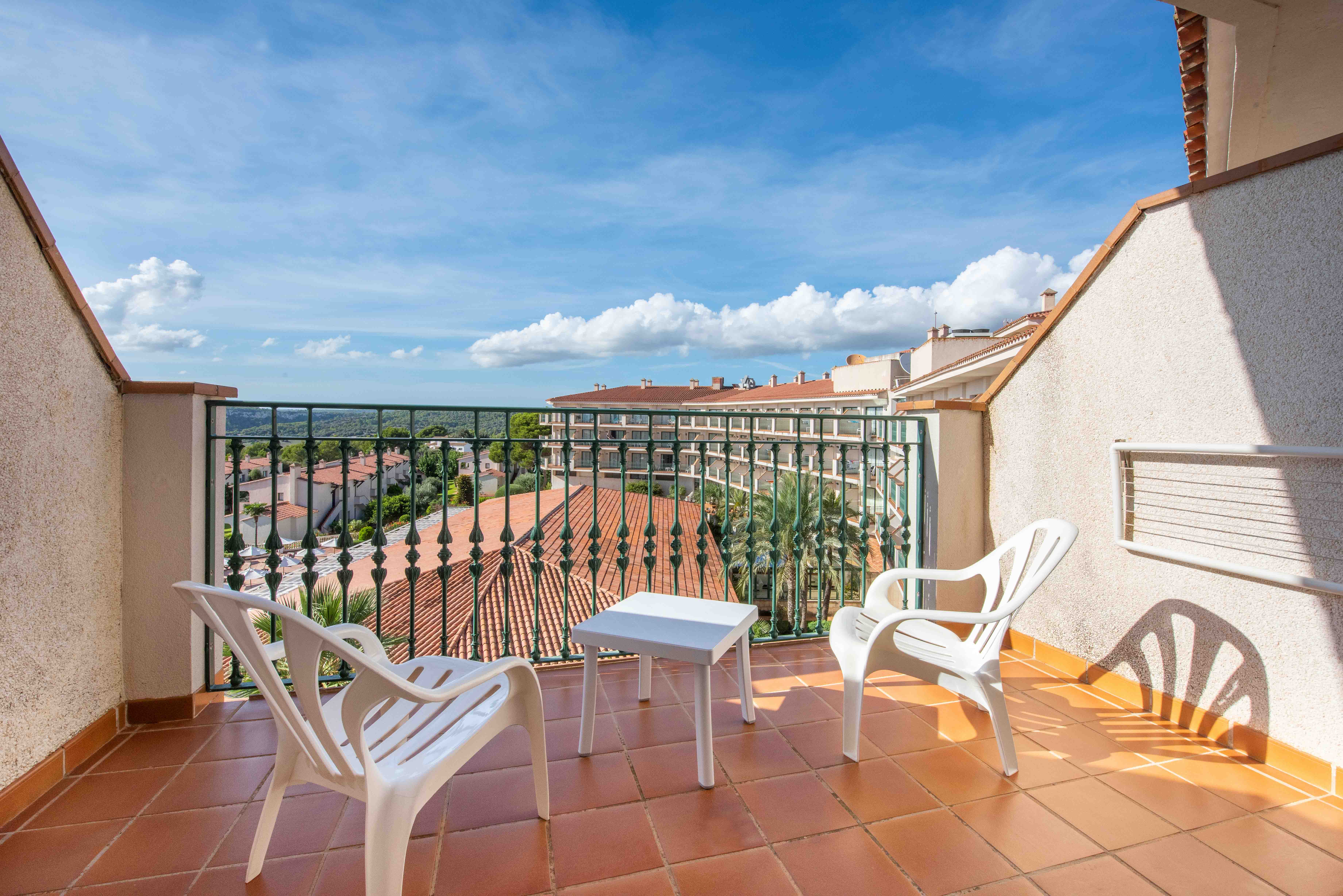 Double or Twin Sea View