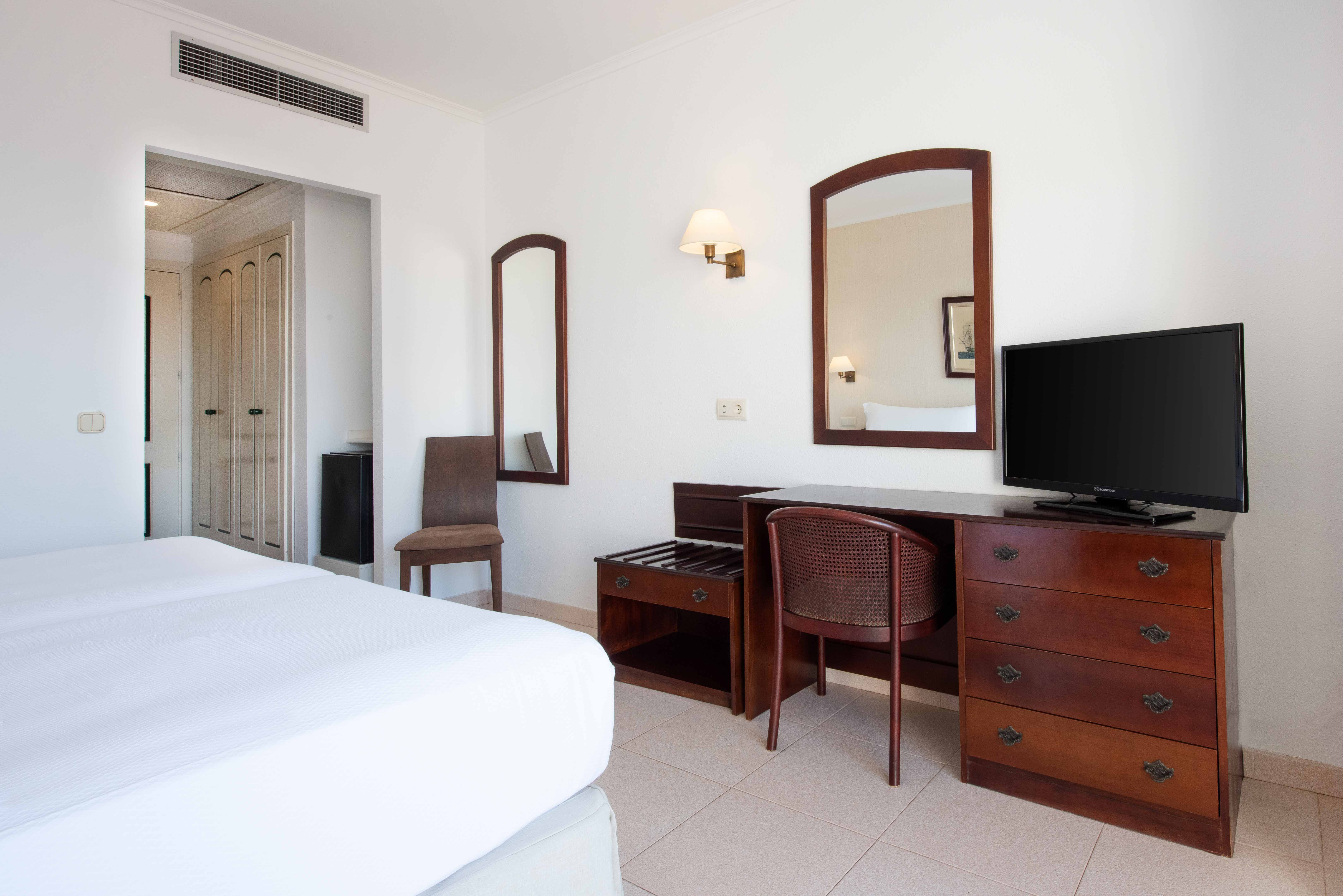 Double or Twin Sea View