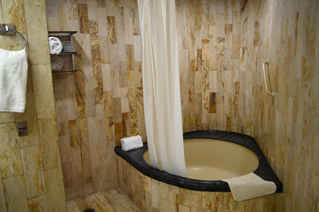 Junior Suite King Size Bed