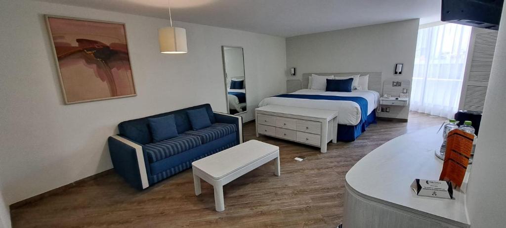 Junior Suite King Size Bed