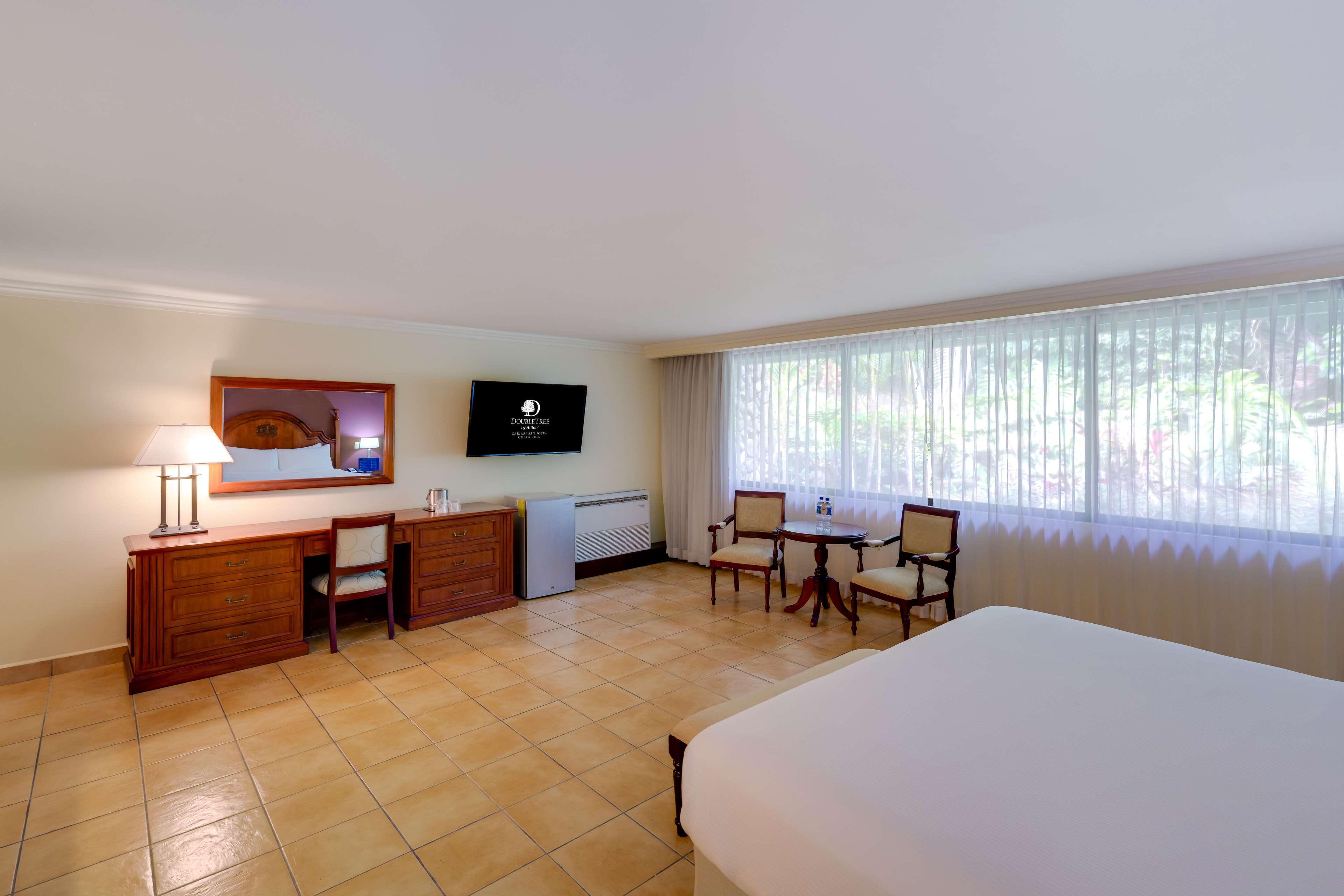 Junior Suite King Size Bed