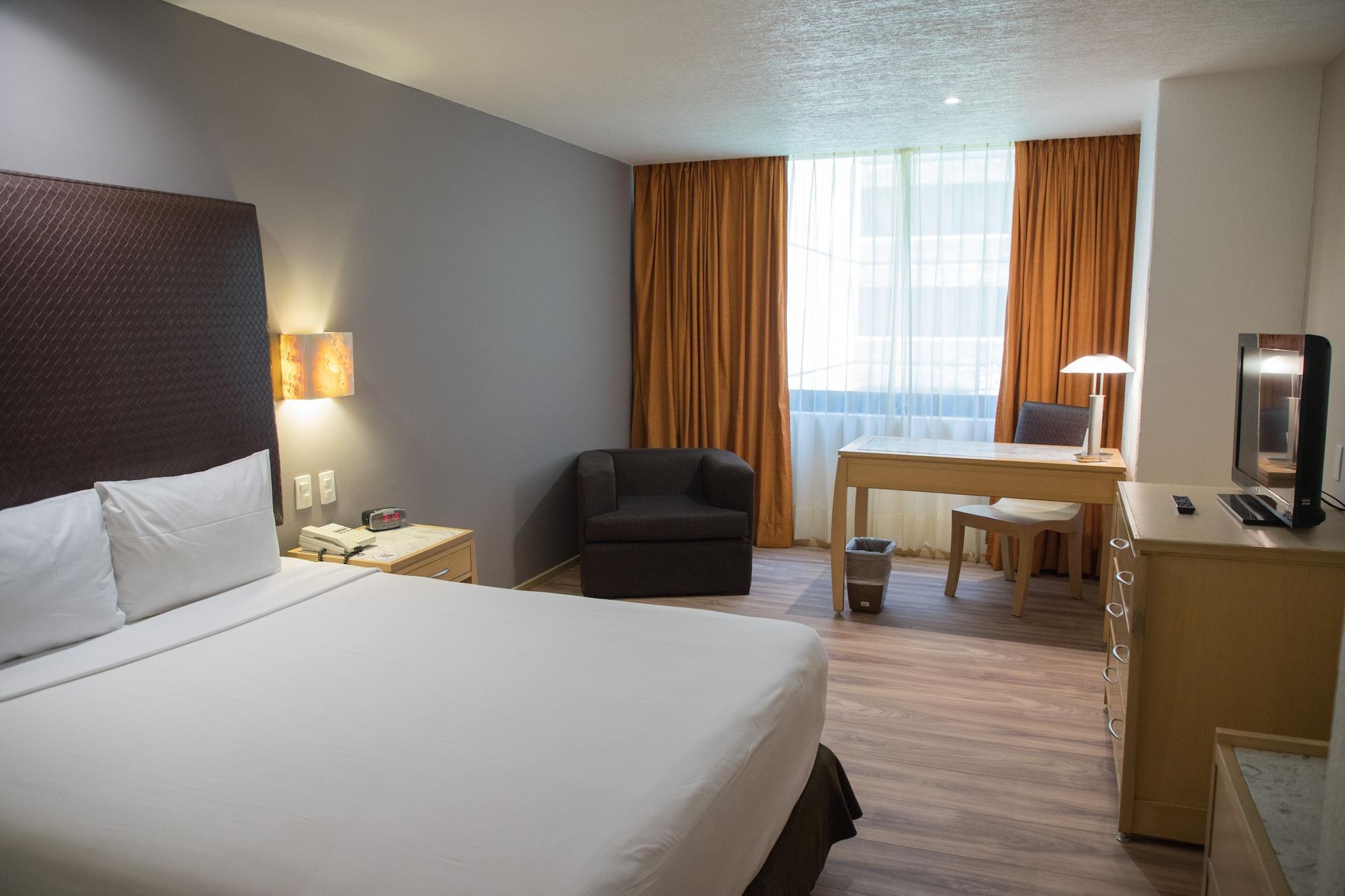 Double Queen Size Bed