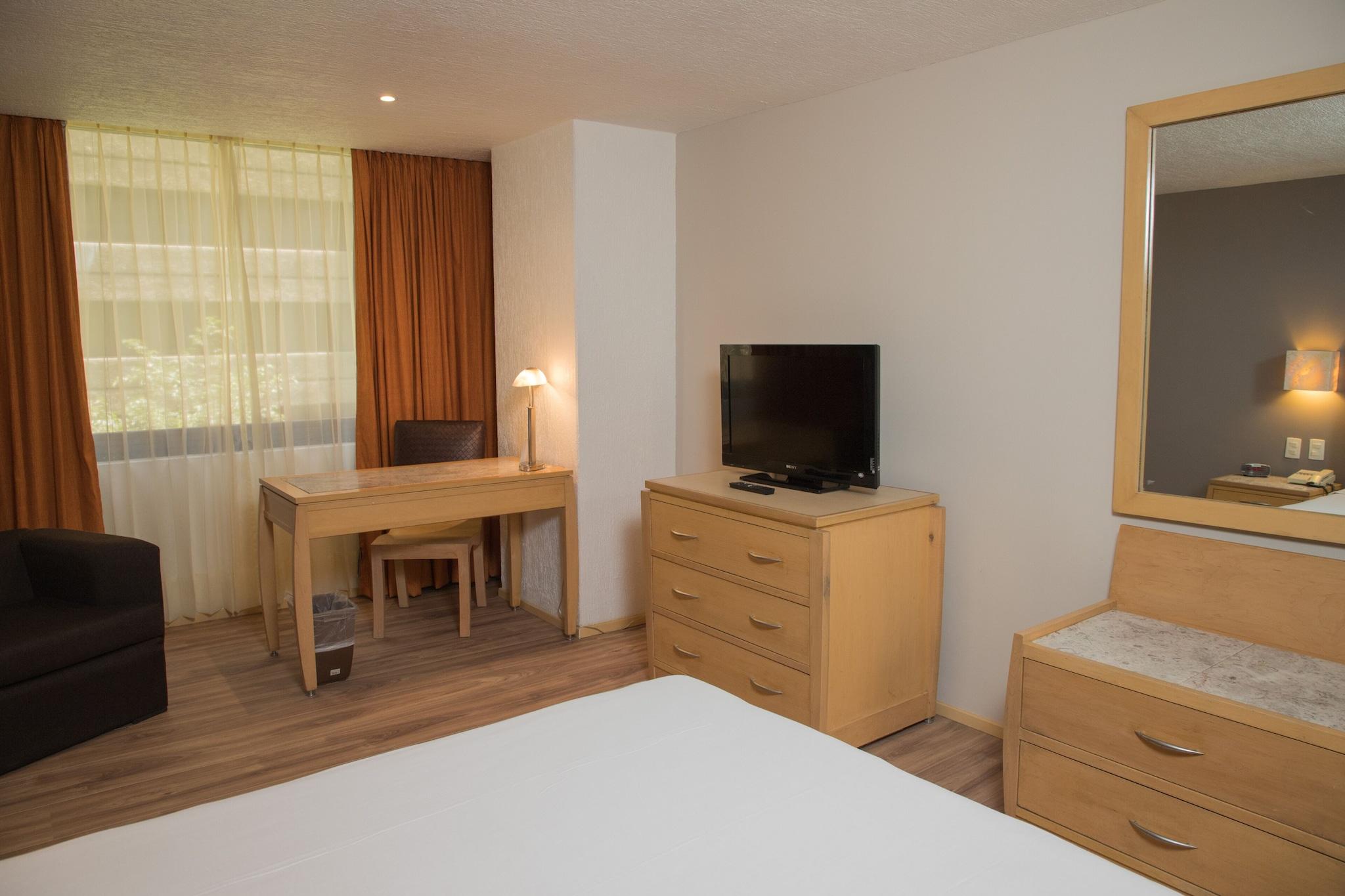 Double Queen Size Bed