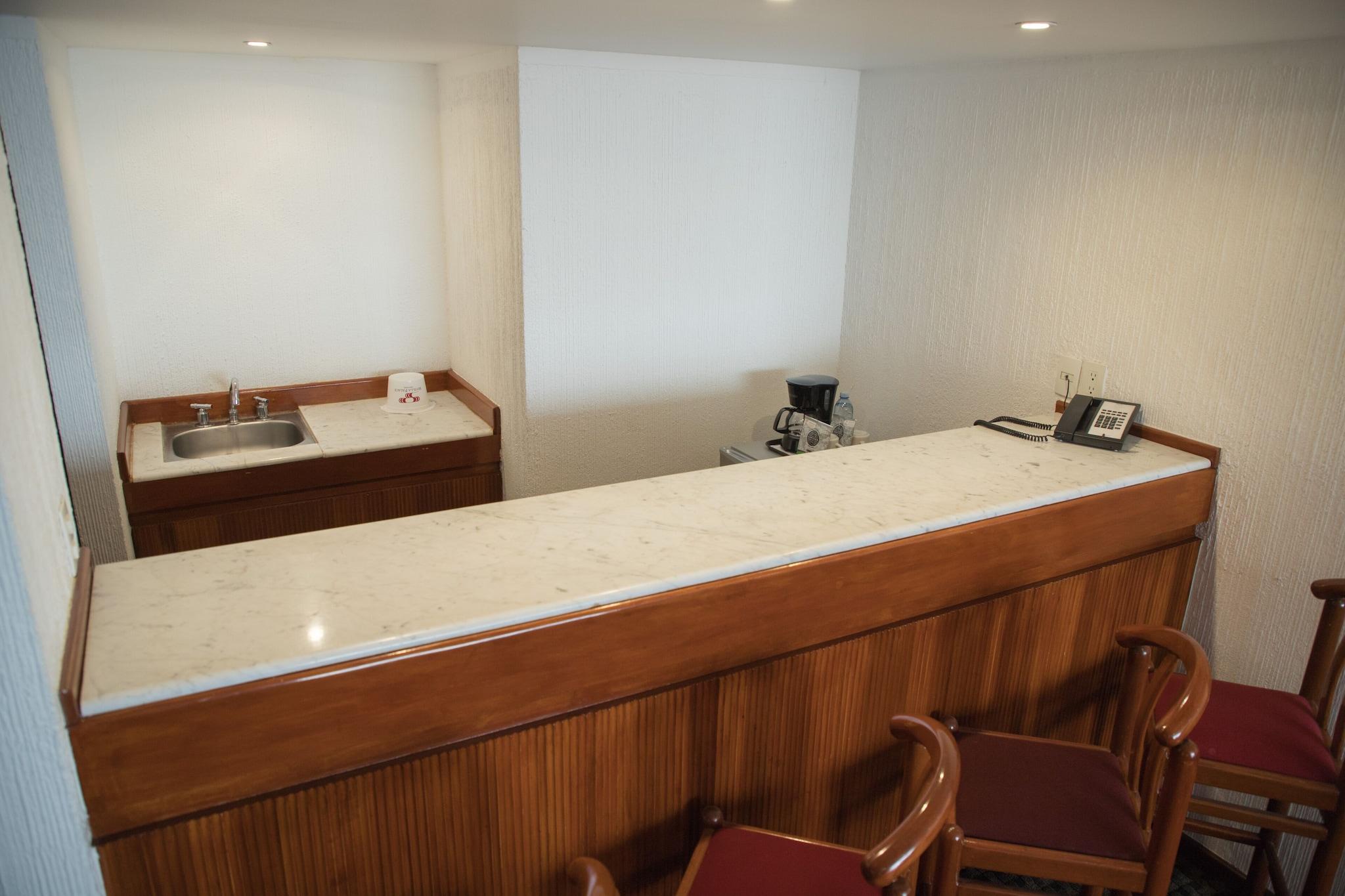 Room Executive Two Queen Beds