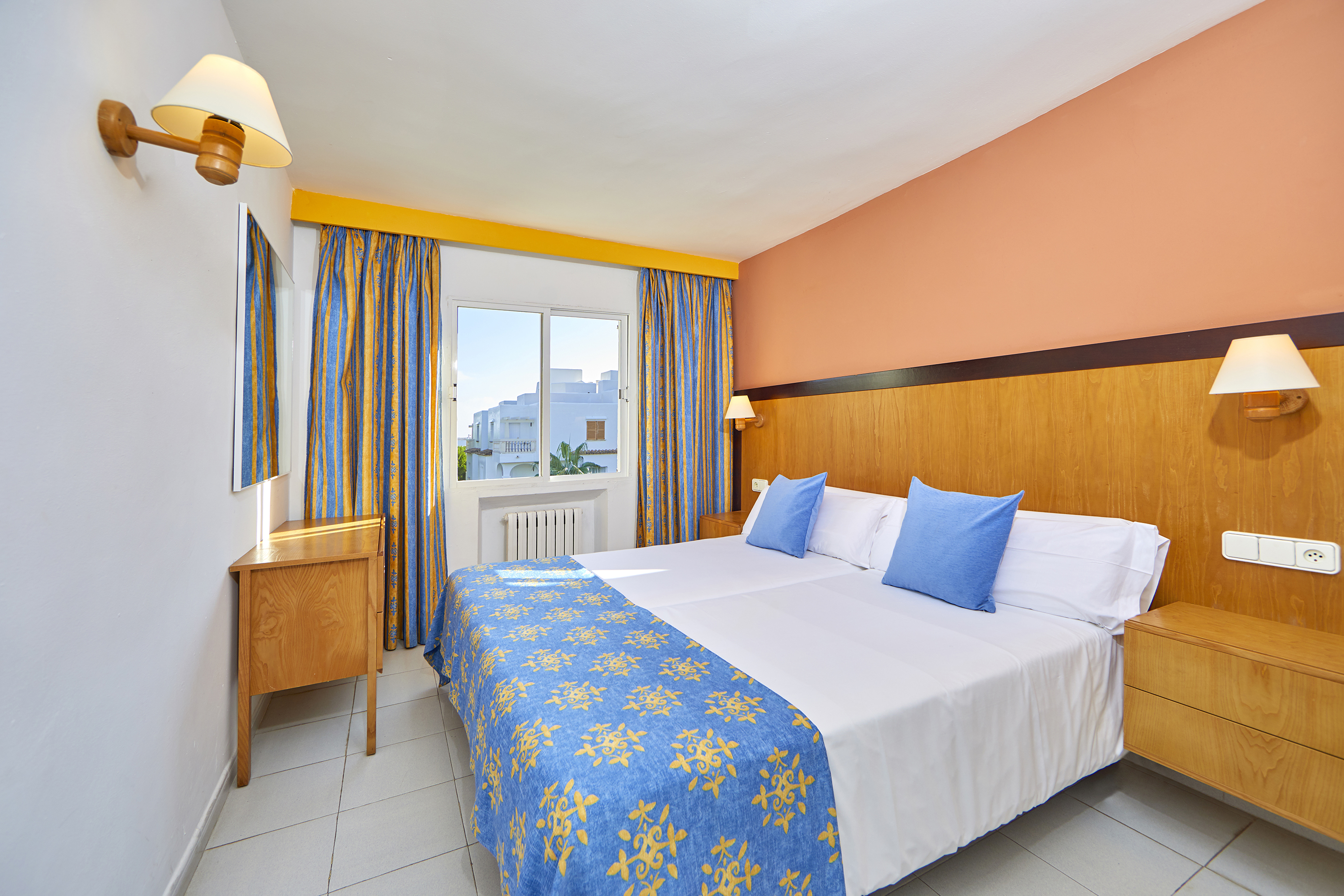 Apartment Capacity 3 Two Bedrooms