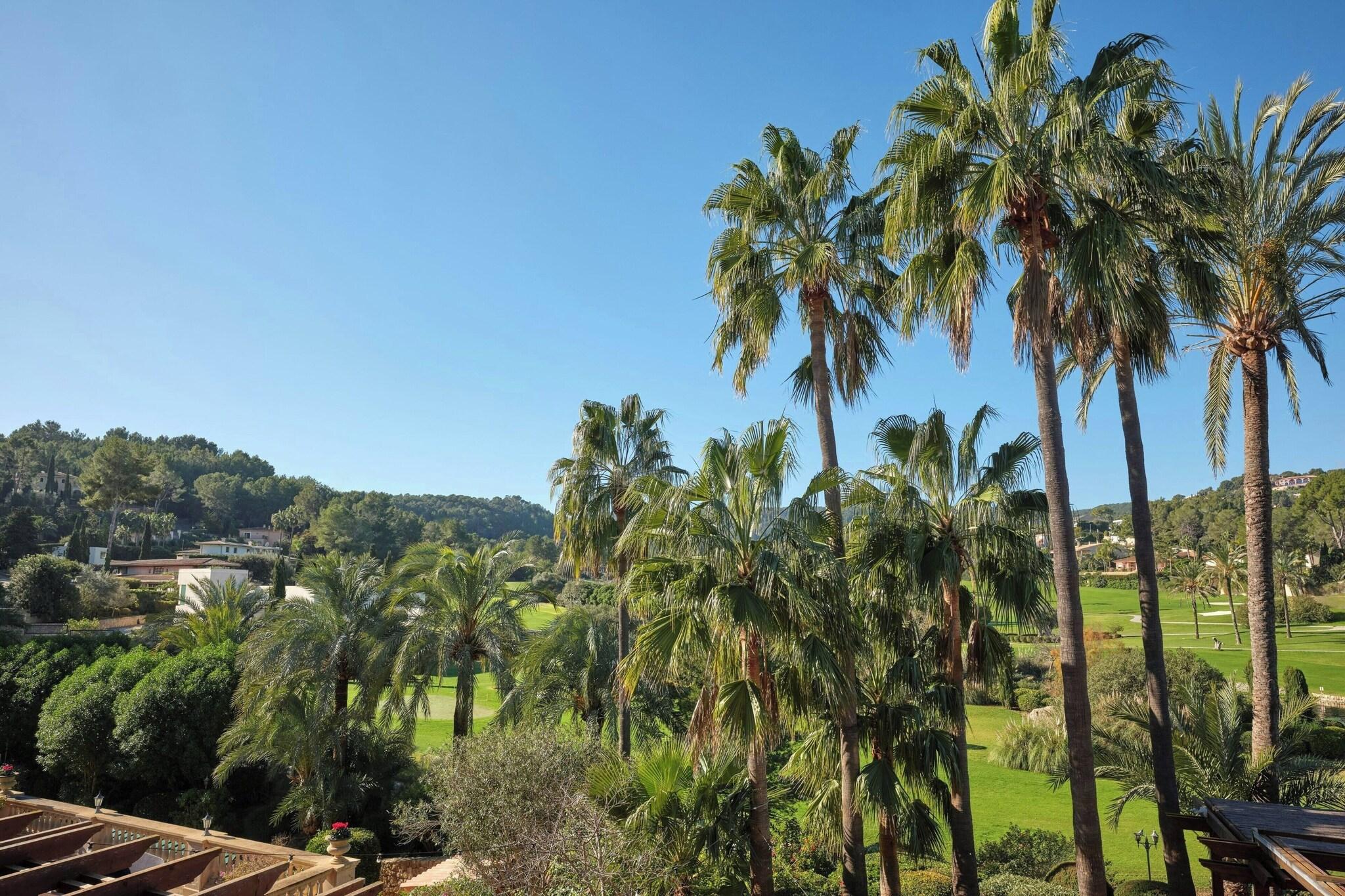 Double Deluxe Pool View