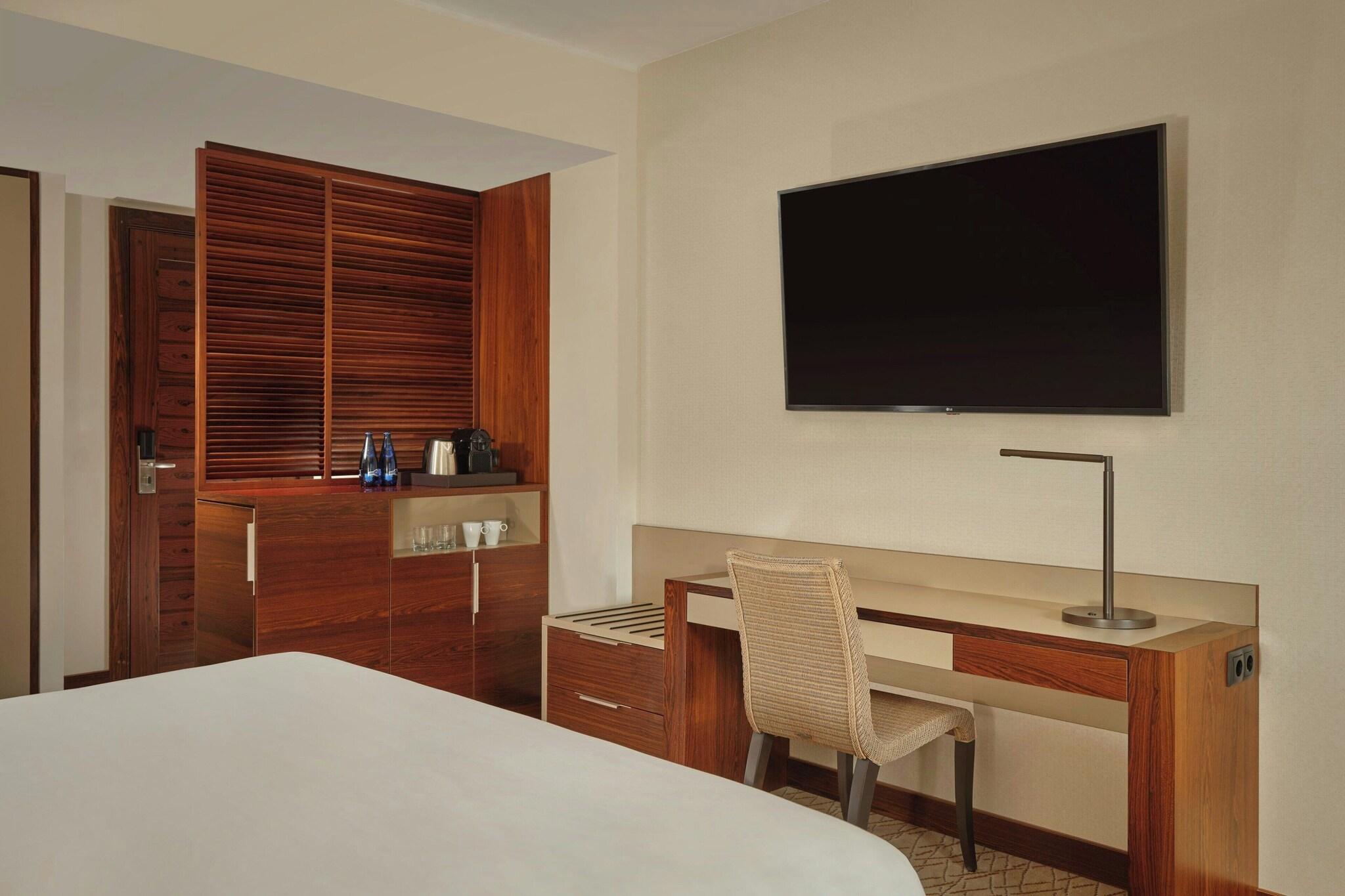 Double Superior with Balcony