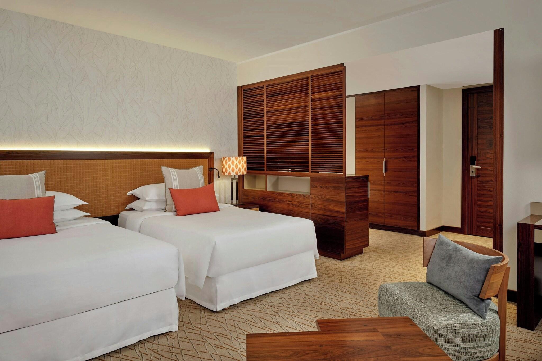 Twin Deluxe with Balcony