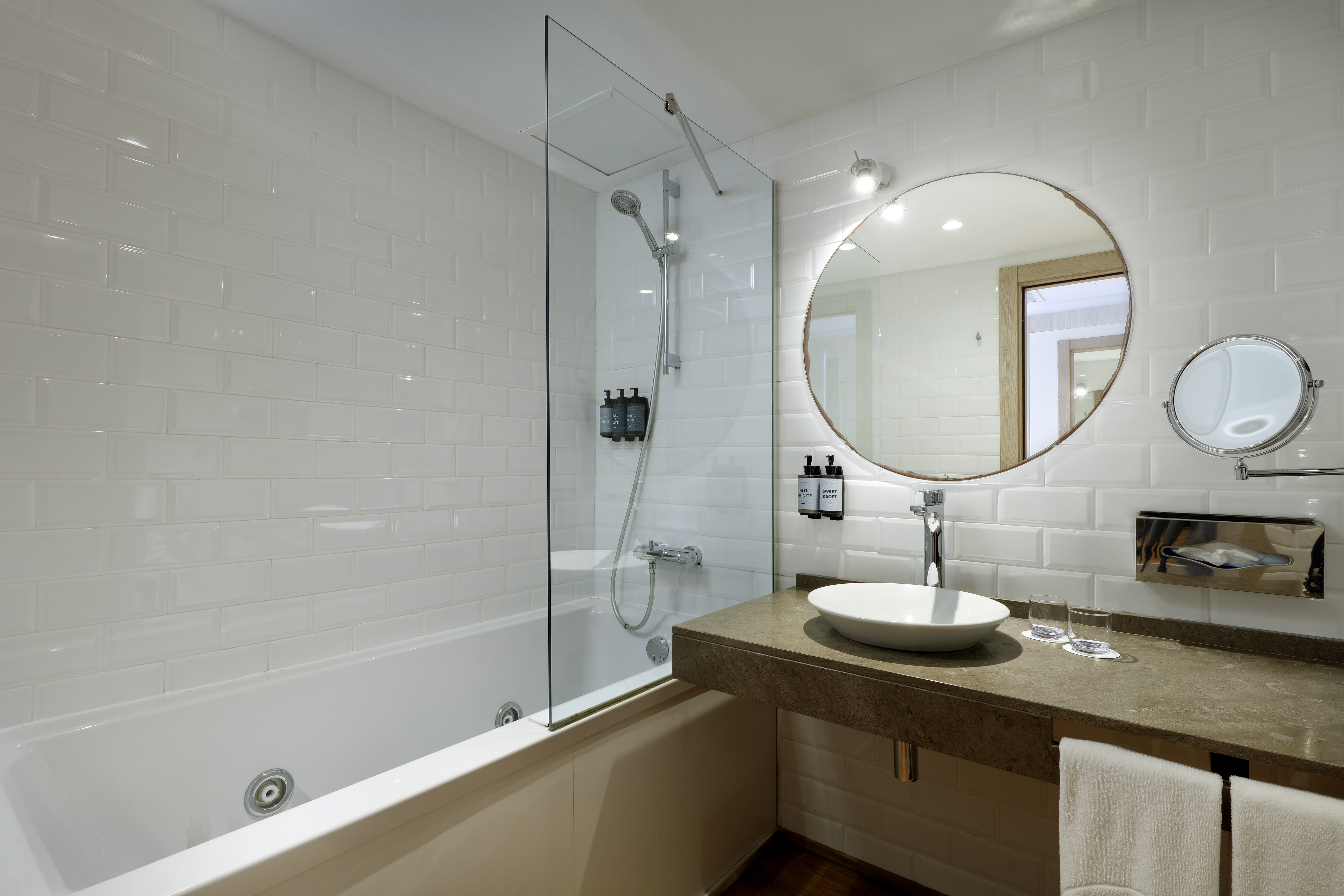 Double or Twin Superior