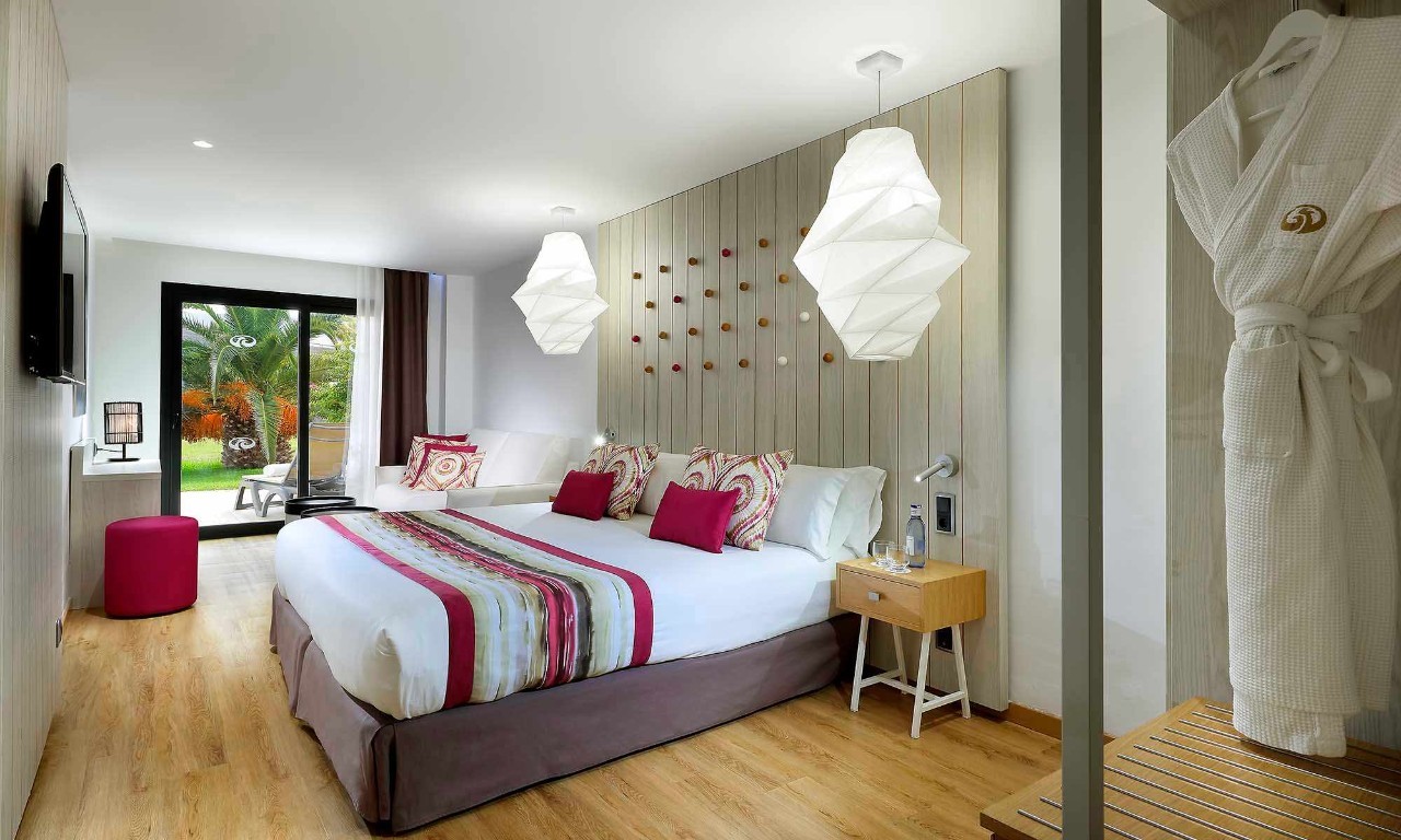 Double Superior Pool View