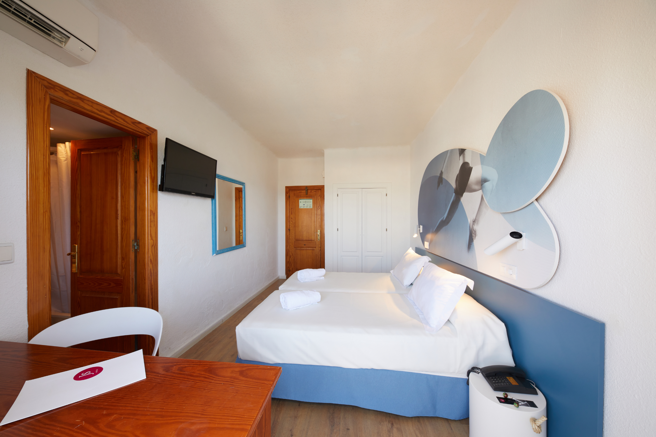 Double or Twin with Balcony