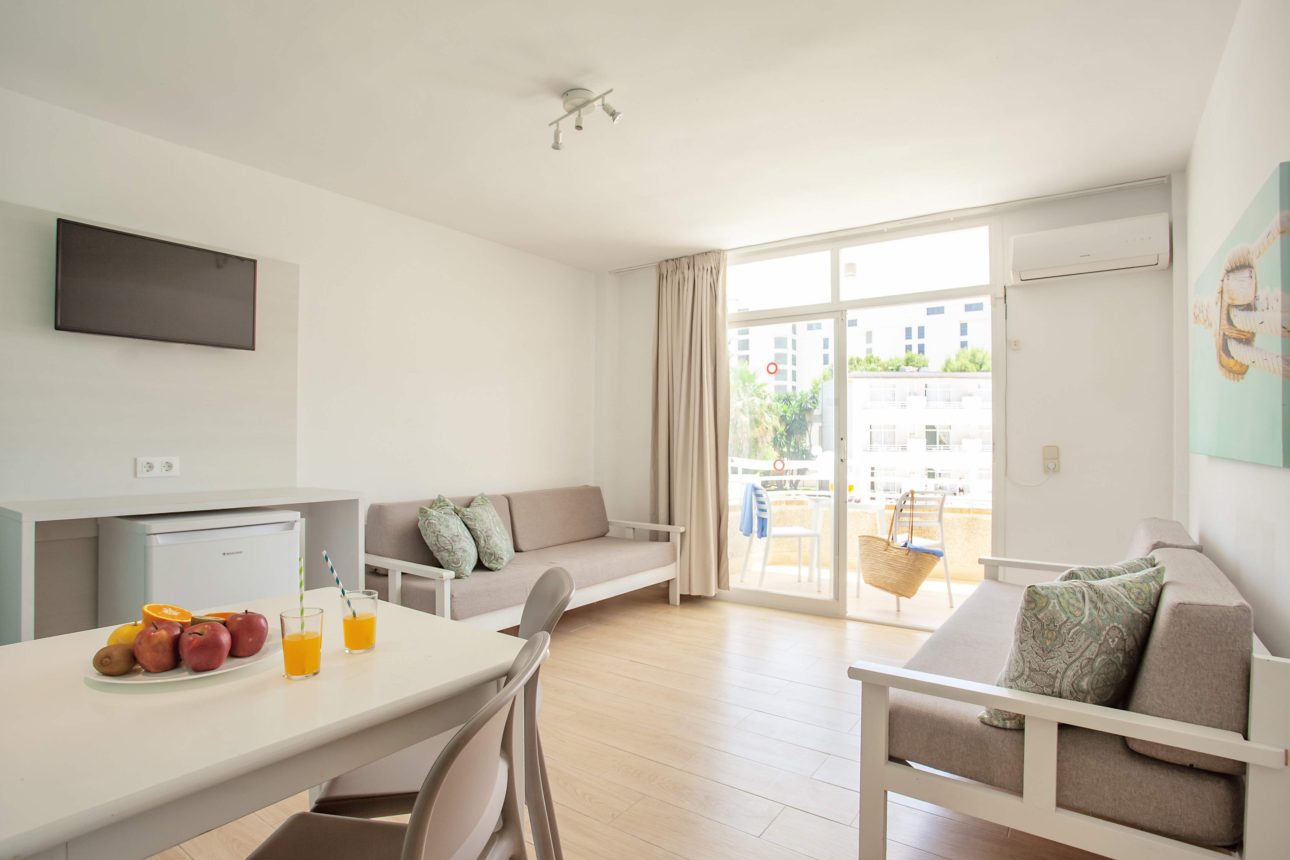 Apartment with Balcony