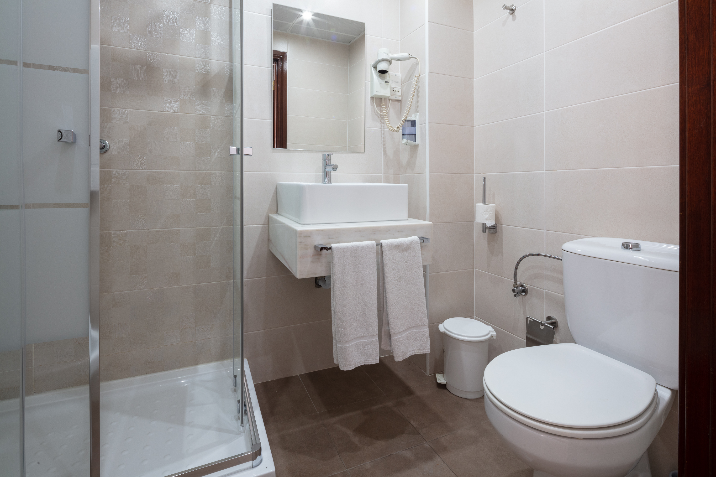 Double or Twin Standard