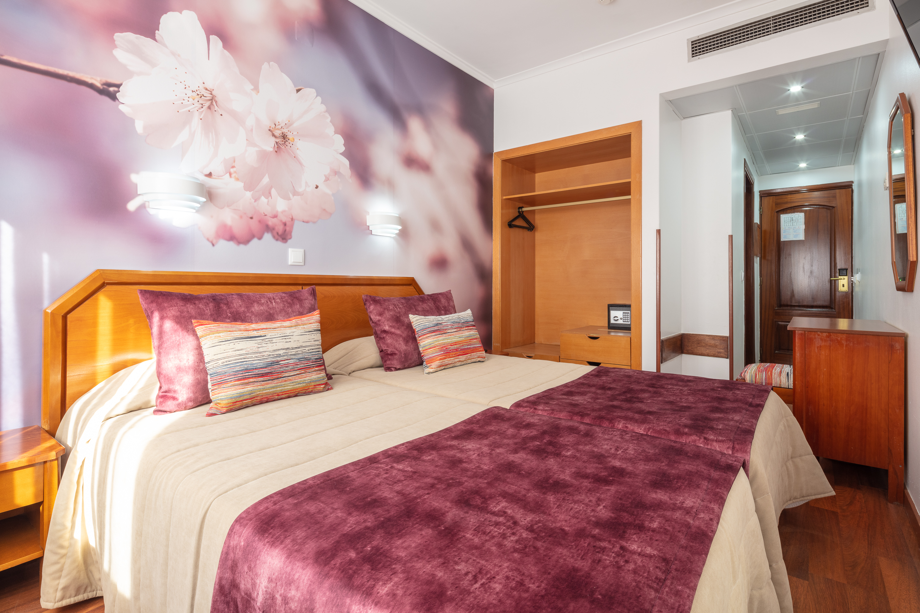 Double or Twin Standard