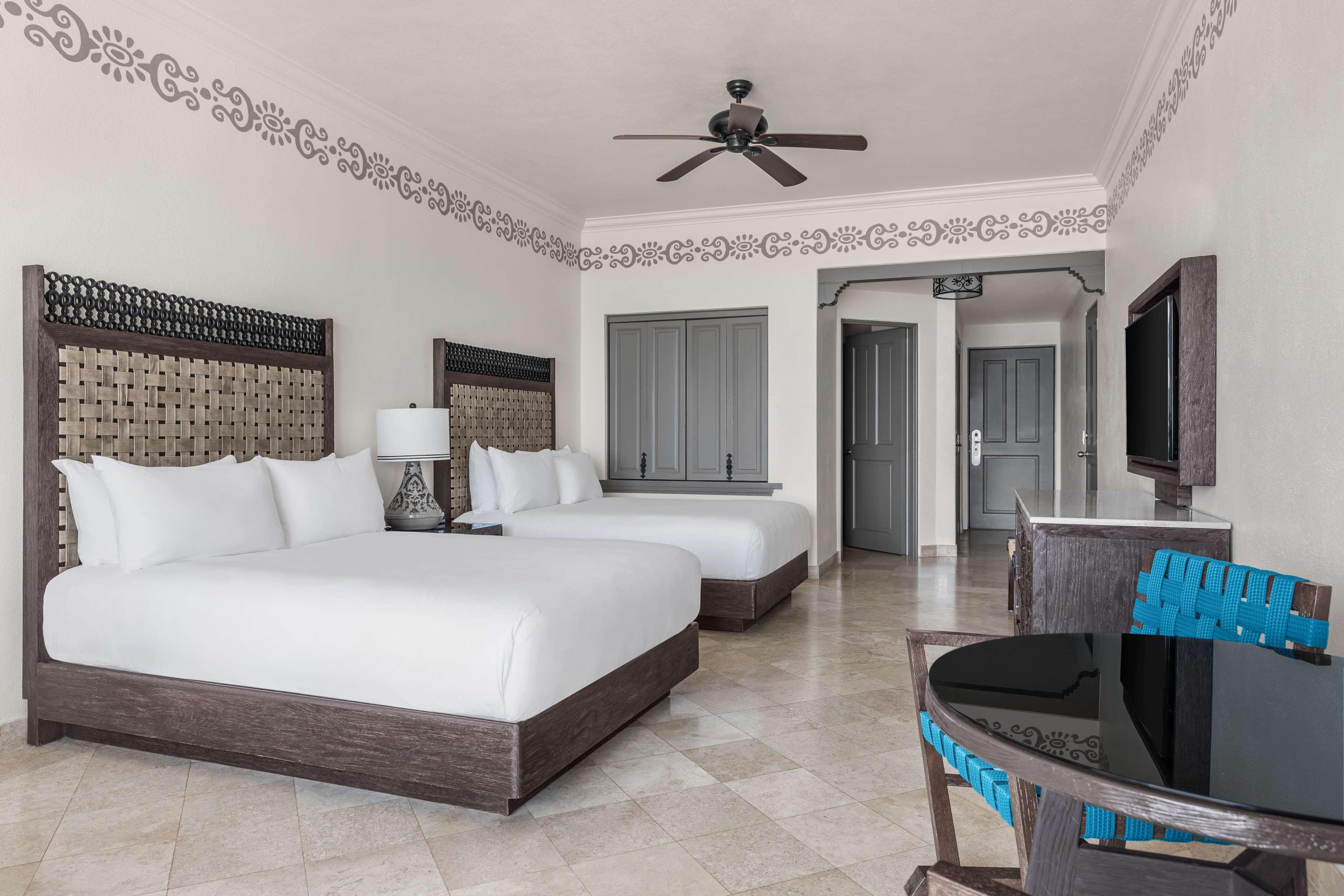 Room Deluxe Ocean Front