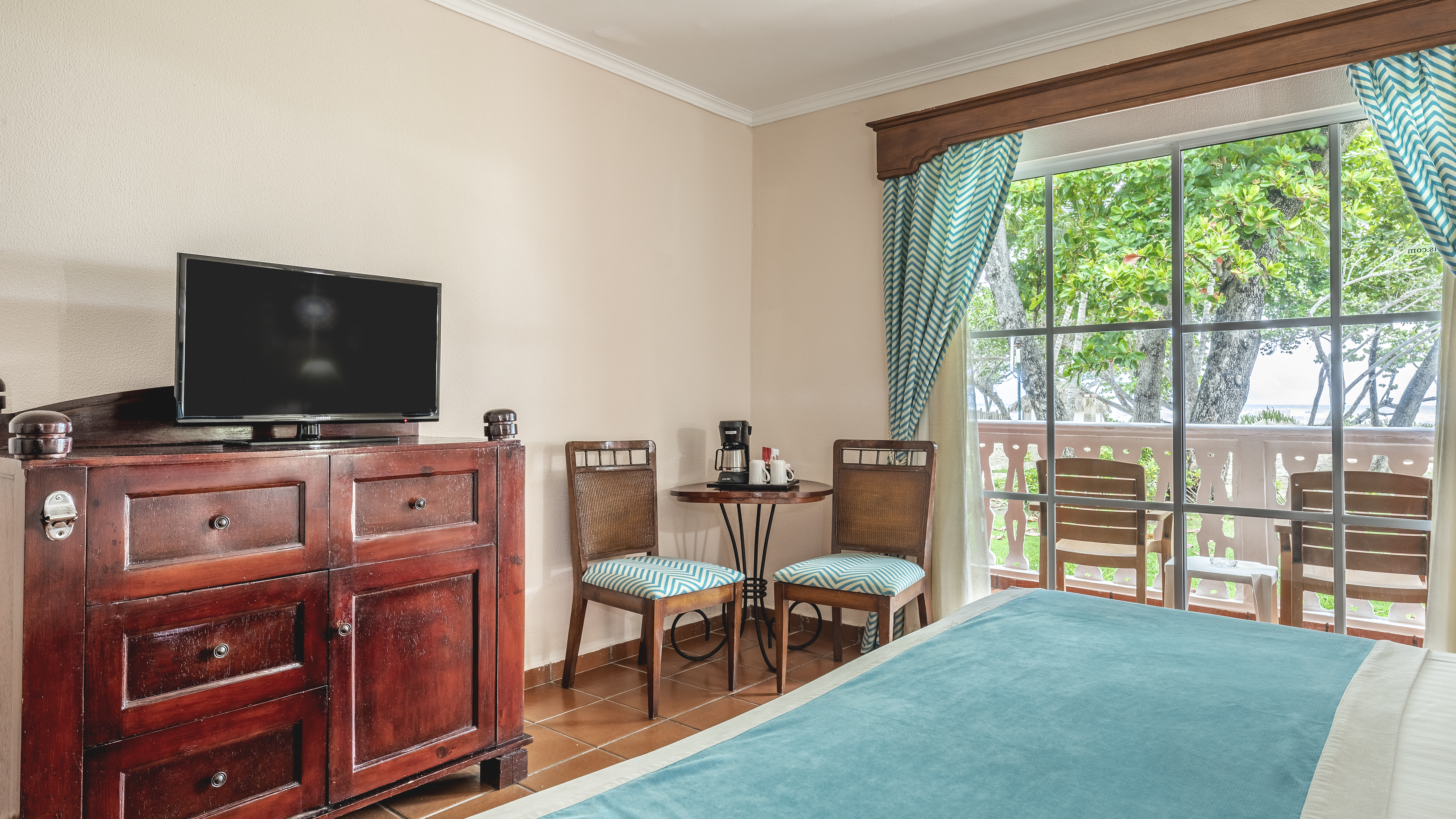 Double Ocean View Two Double Beds