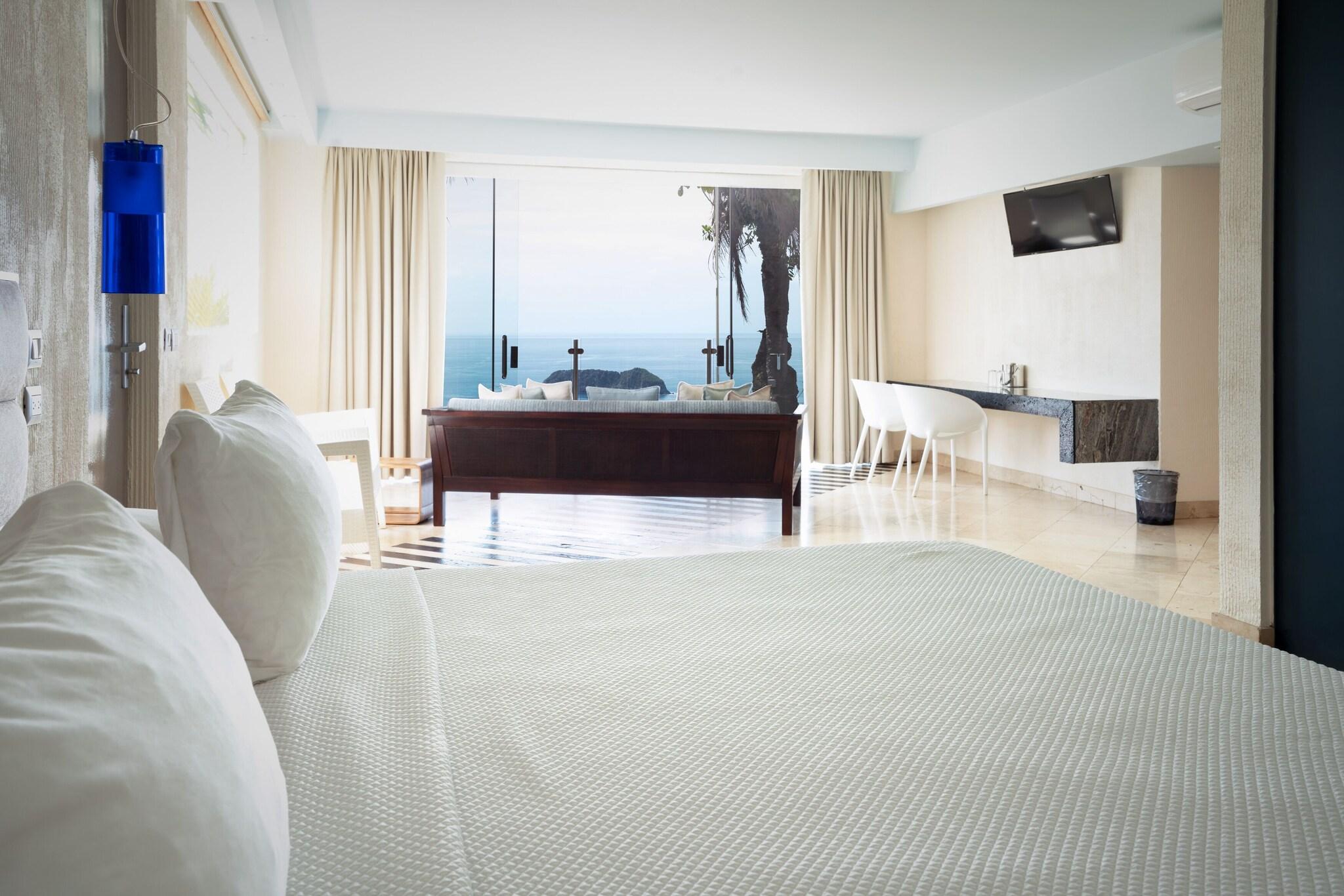 Double Premier with Views