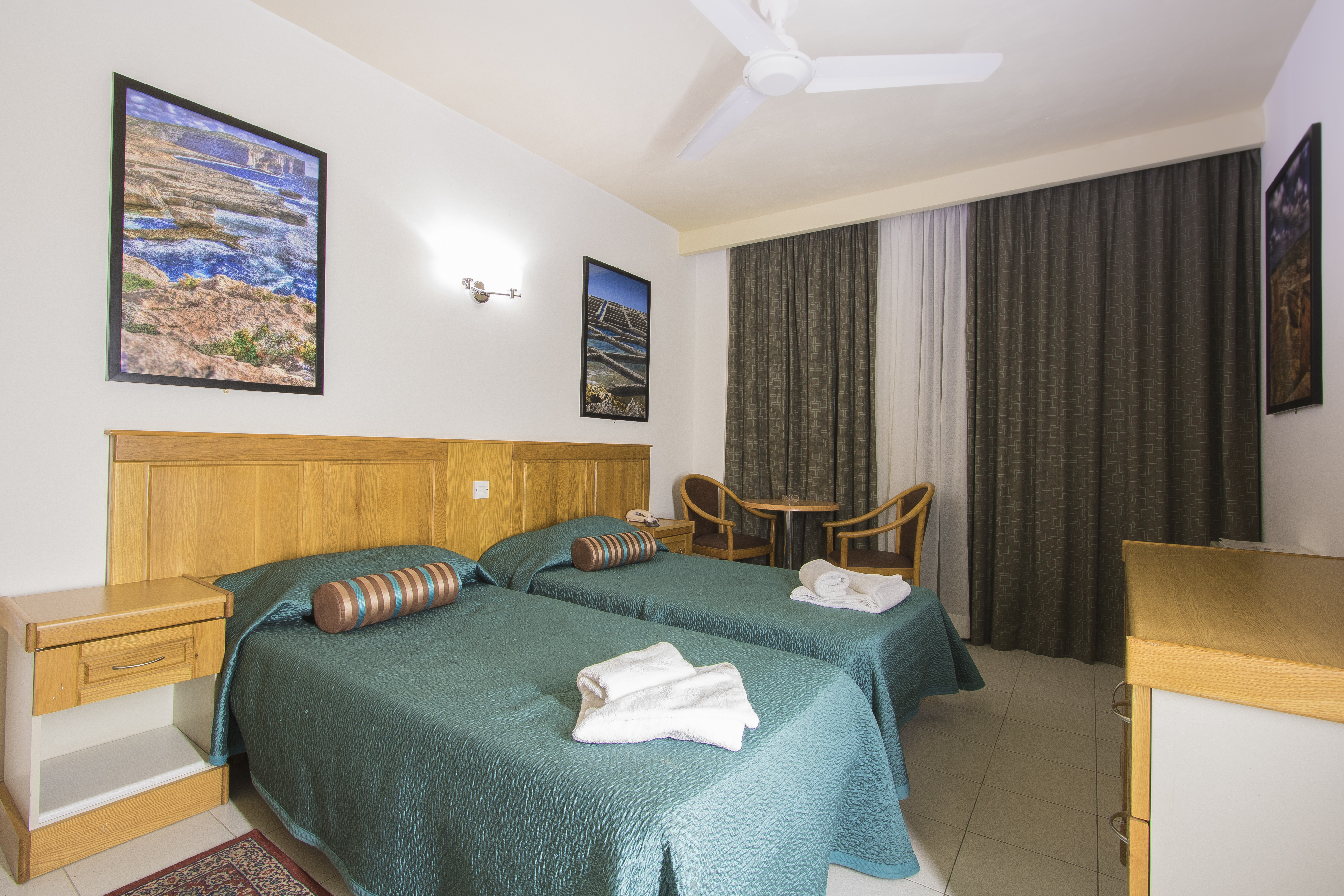 Double or Twin Standard