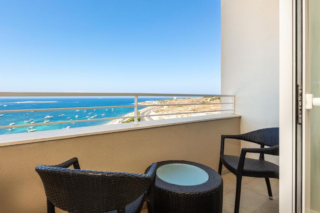 Double or Twin Superior Sea View