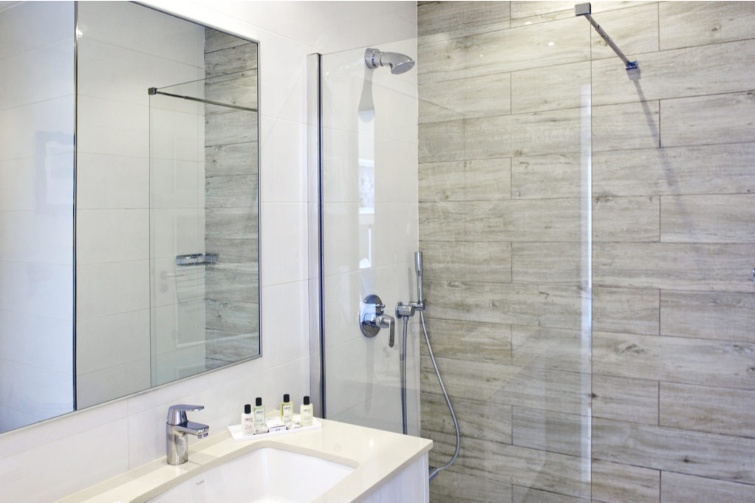 Double or Twin Land View