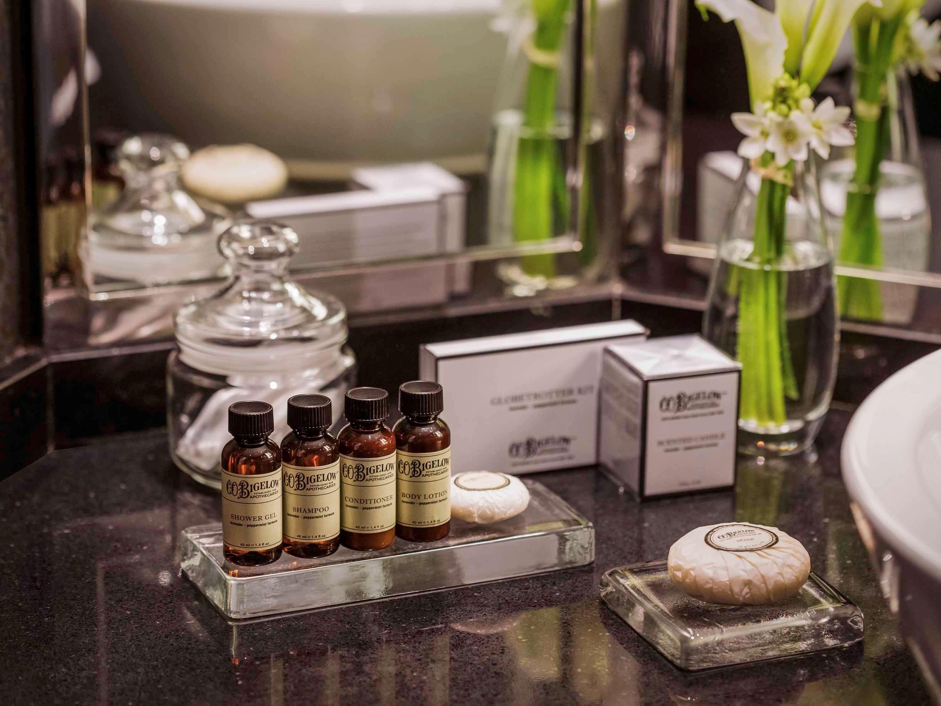 Suite Deluxe King Bed