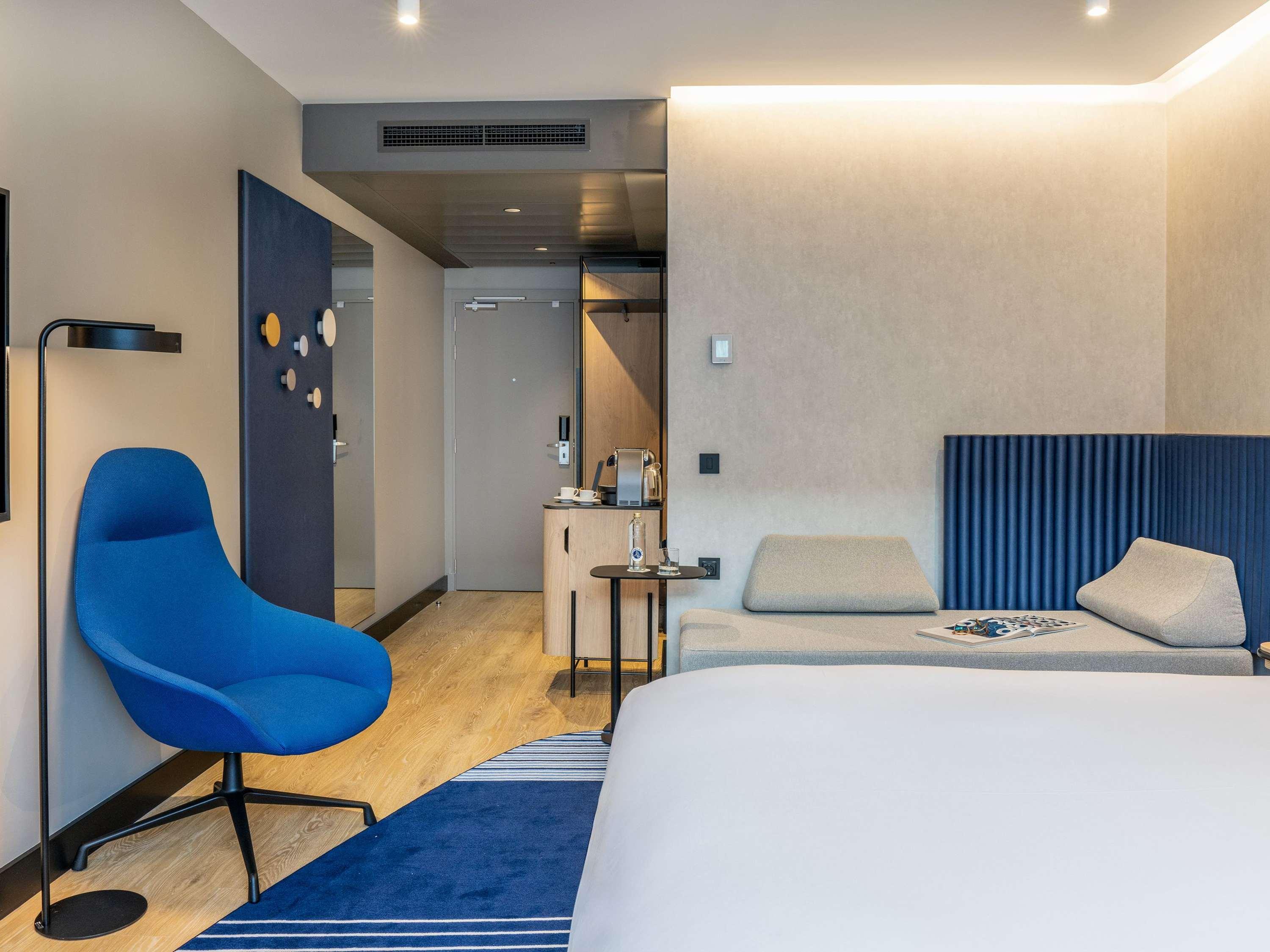 Double Superior with Double Bed