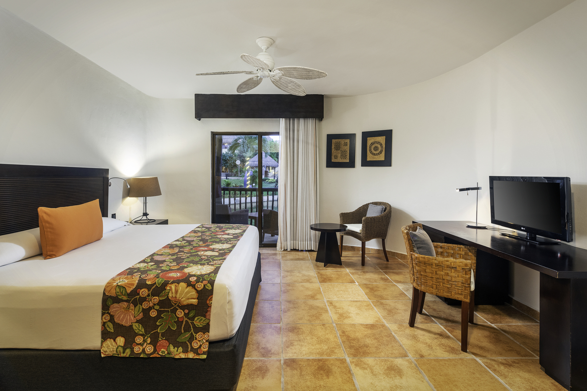 Double Superior Ocean View