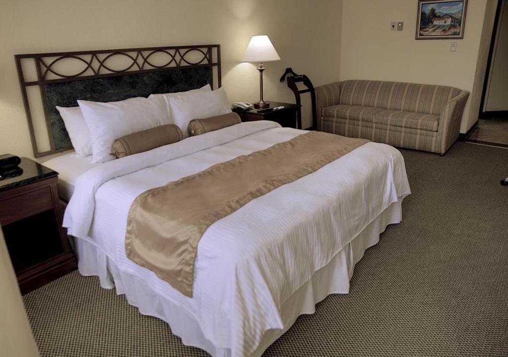 Double King Size Bed