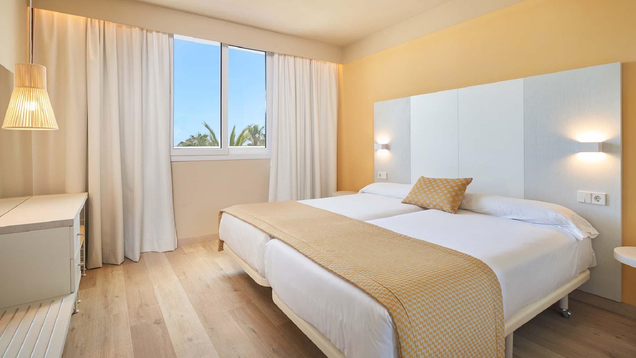 Apartment Capacity 4