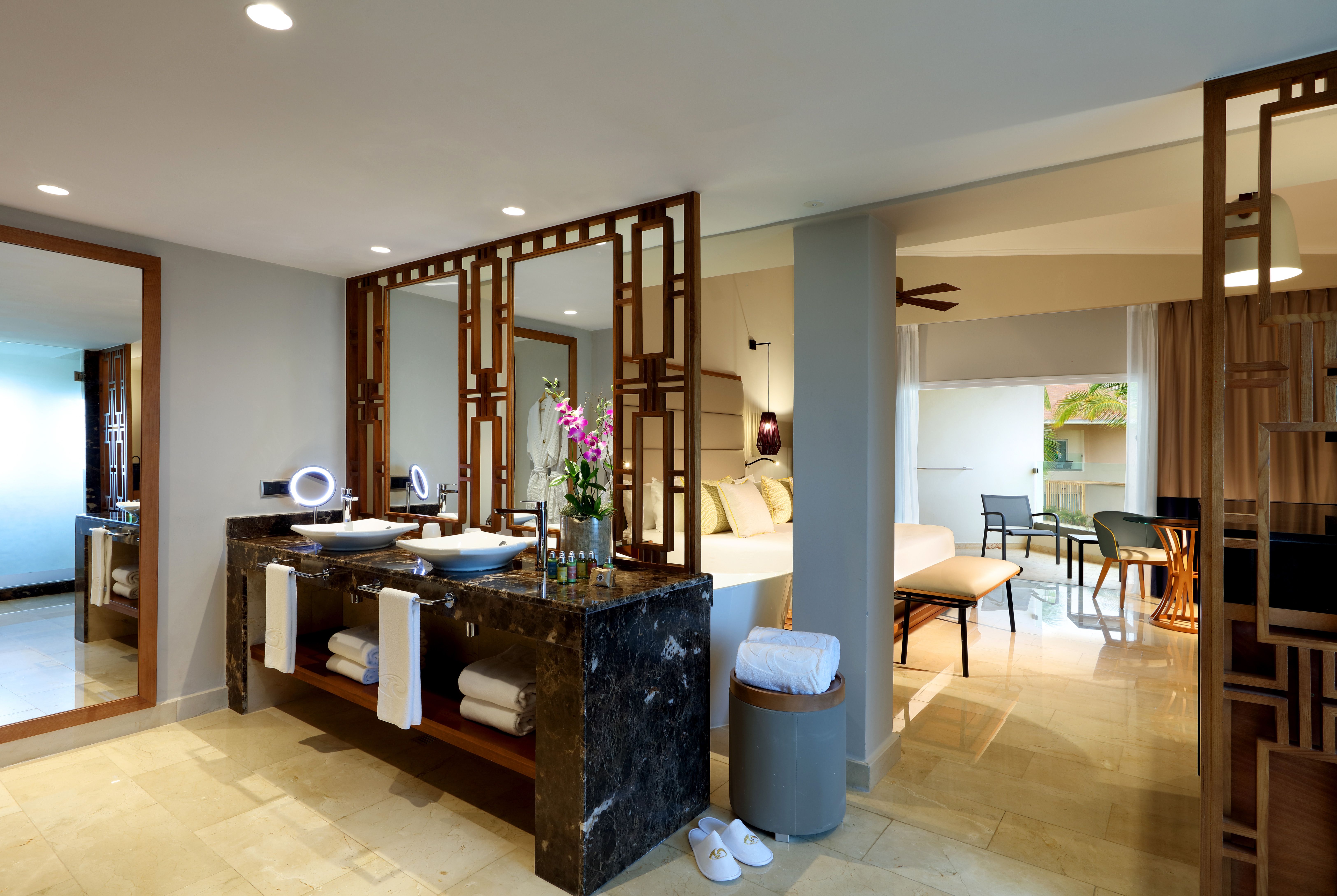 Junior Suite Pool View