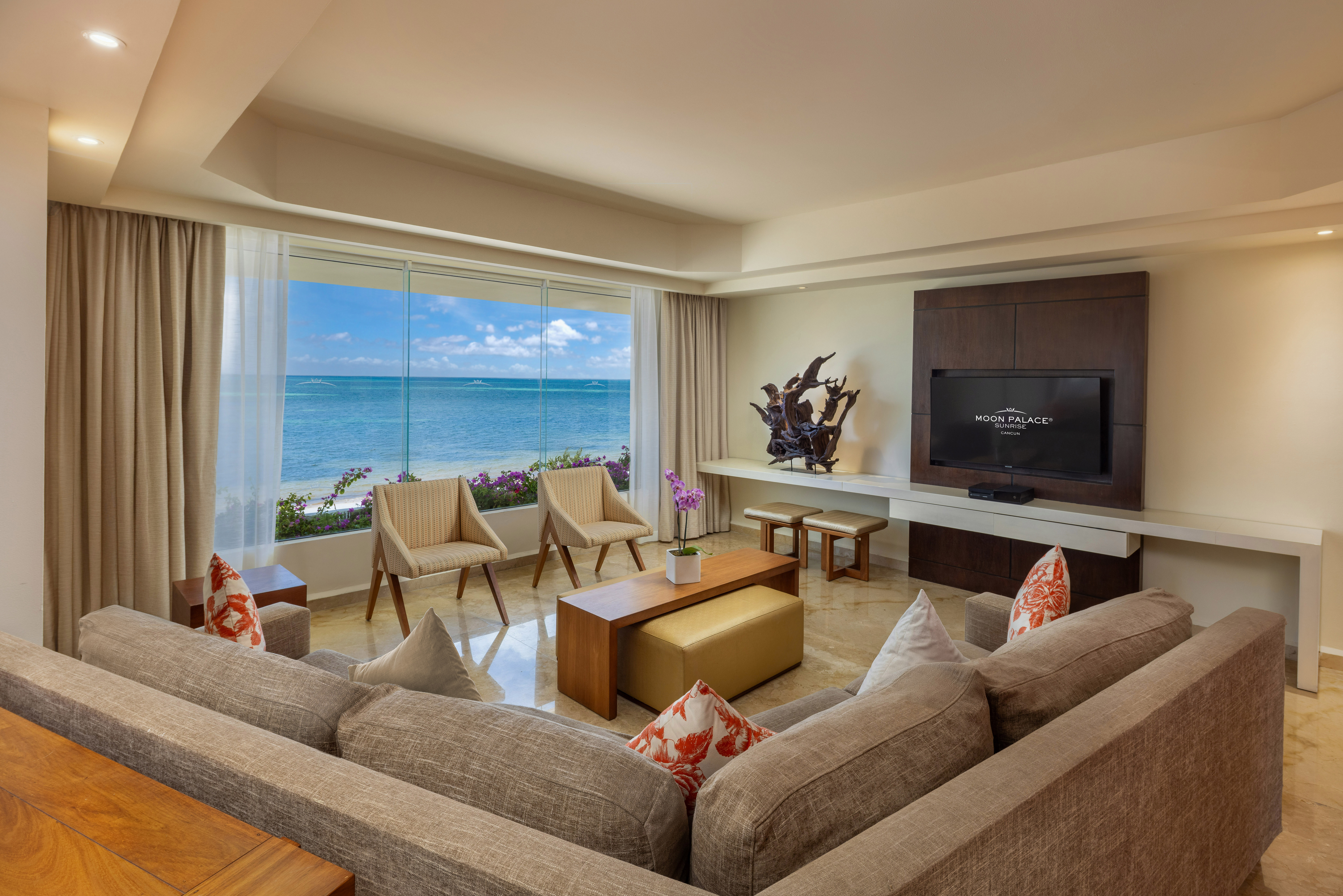 Suite Ocean Front