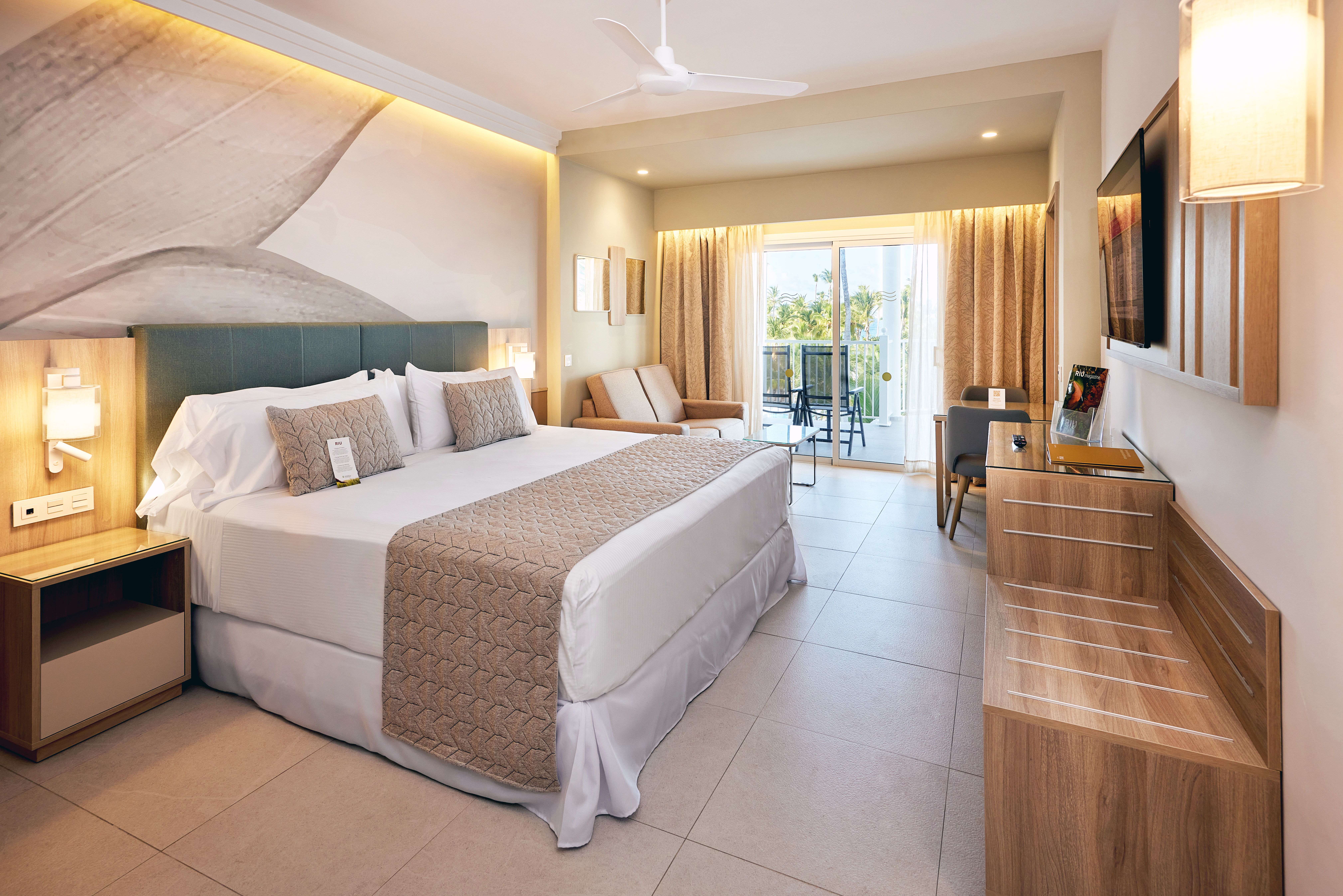 Junior Suite Standard