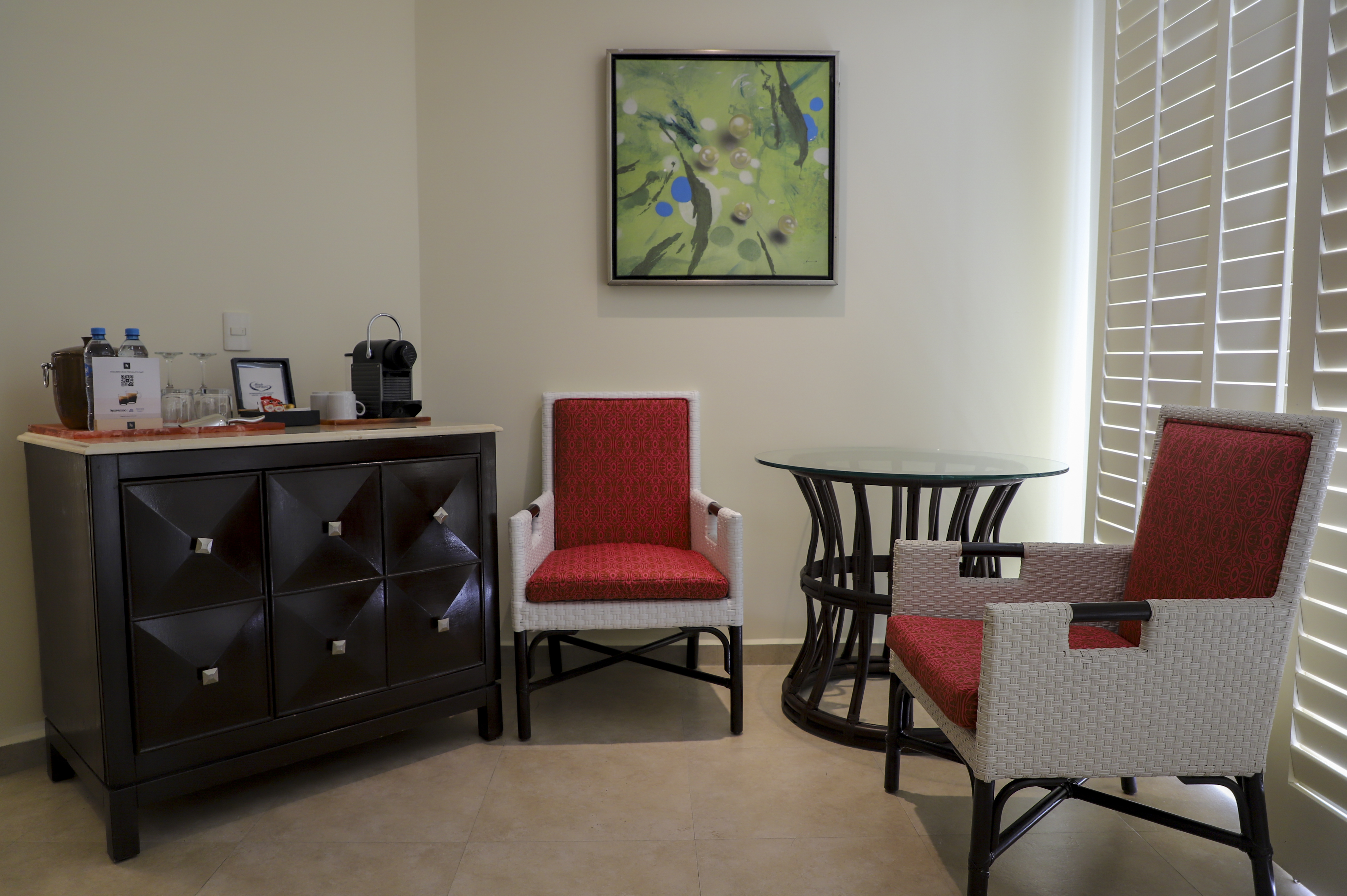 Double Deluxe One Bed