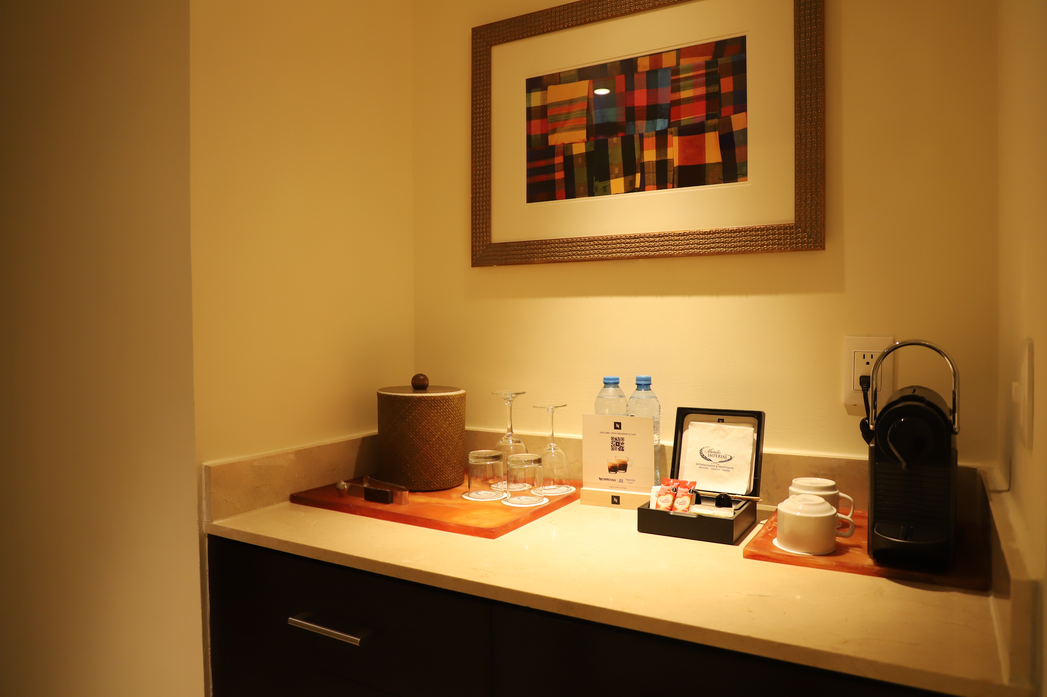 Double Deluxe One Bed