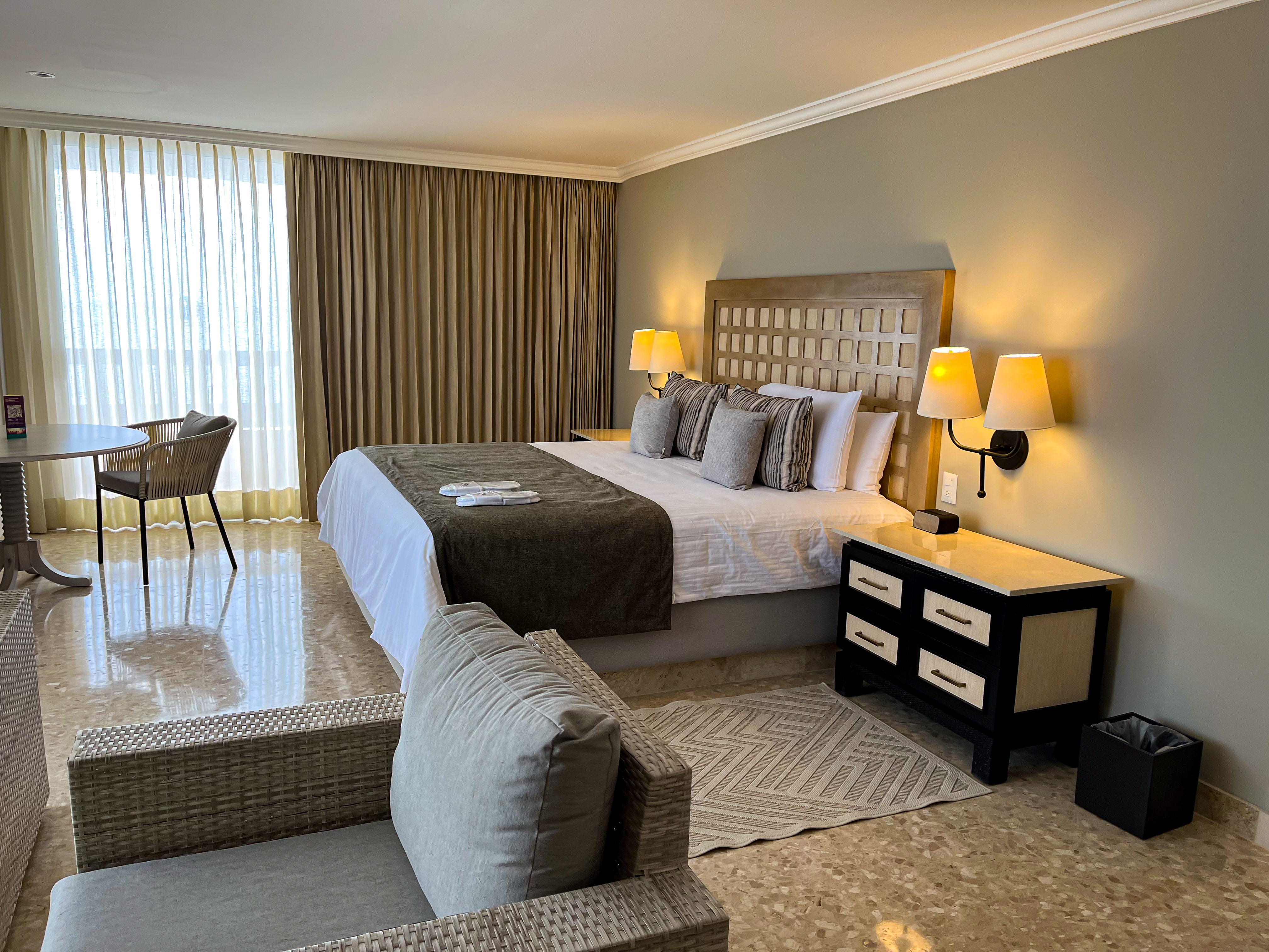 Double Deluxe Ocean Front