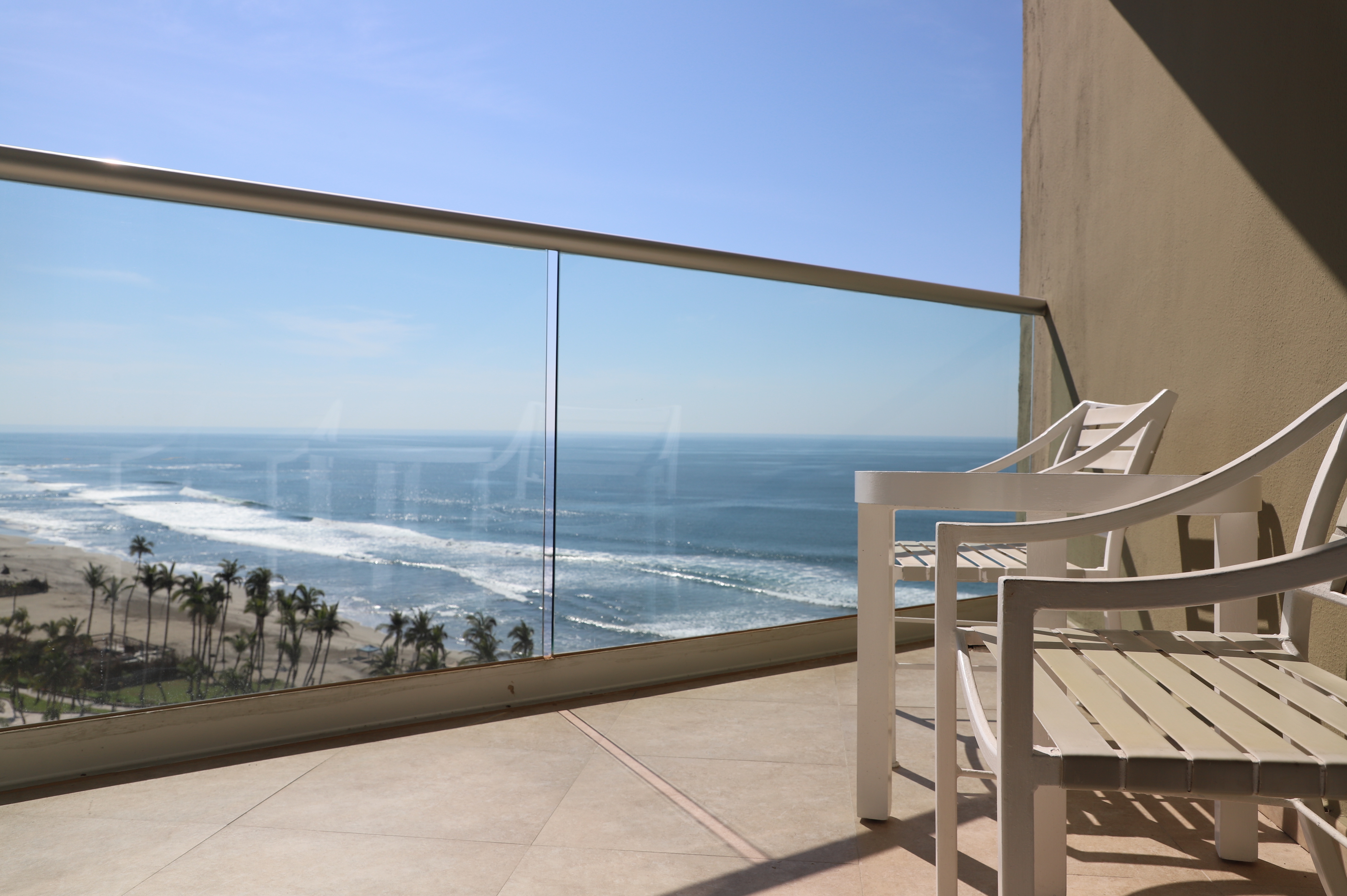 Double Deluxe Side Sea View