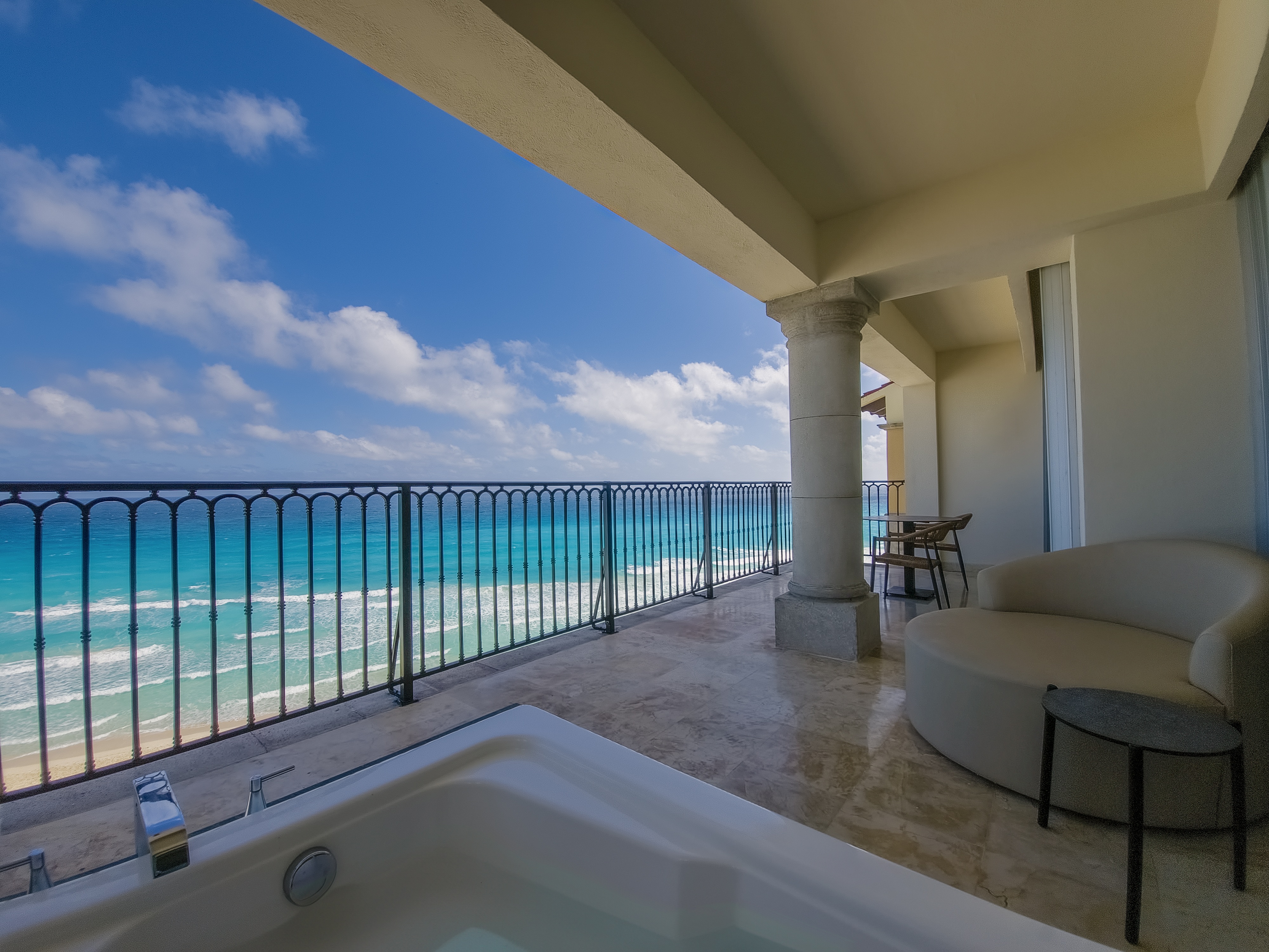 Family Room Capacity 2