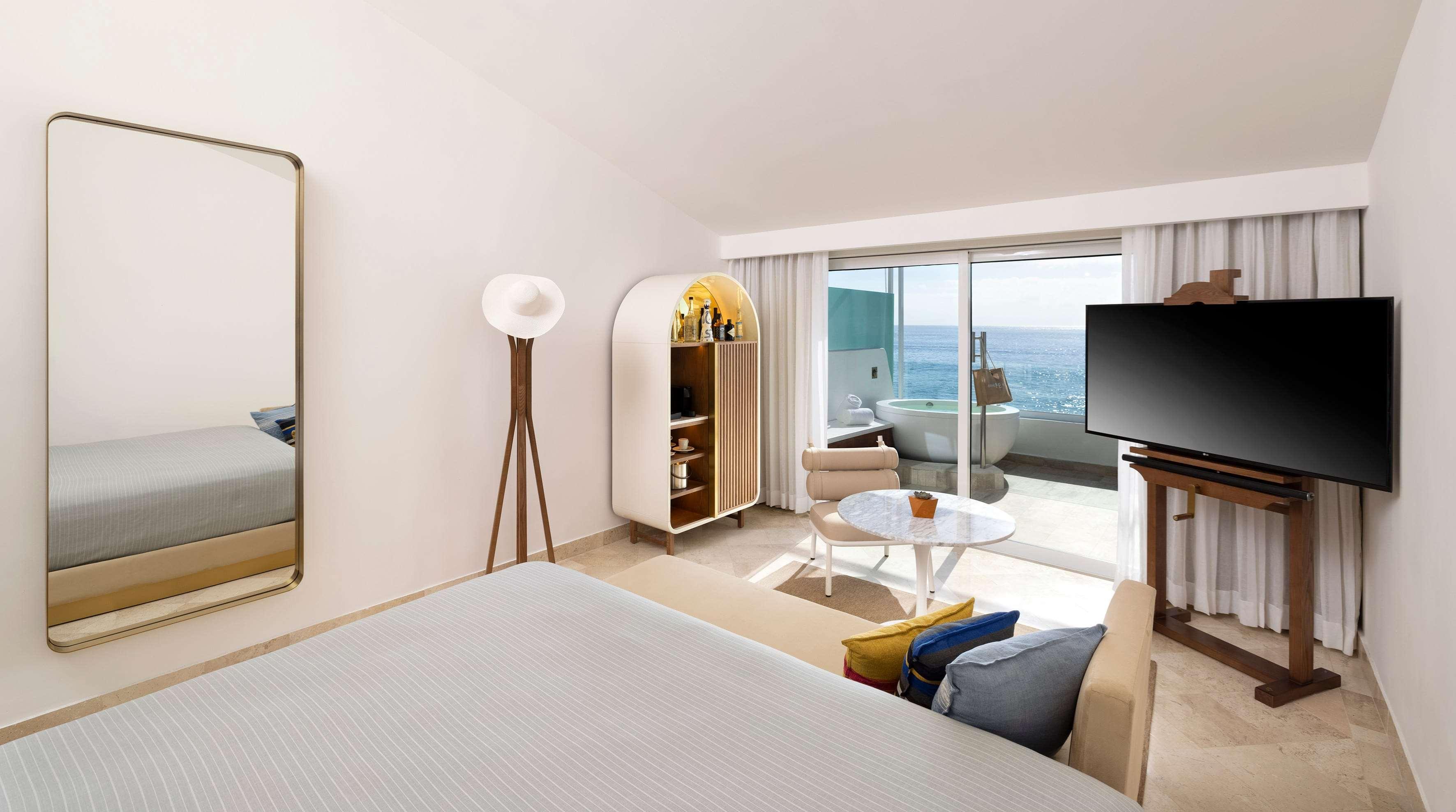 Junior Suite Beach Front