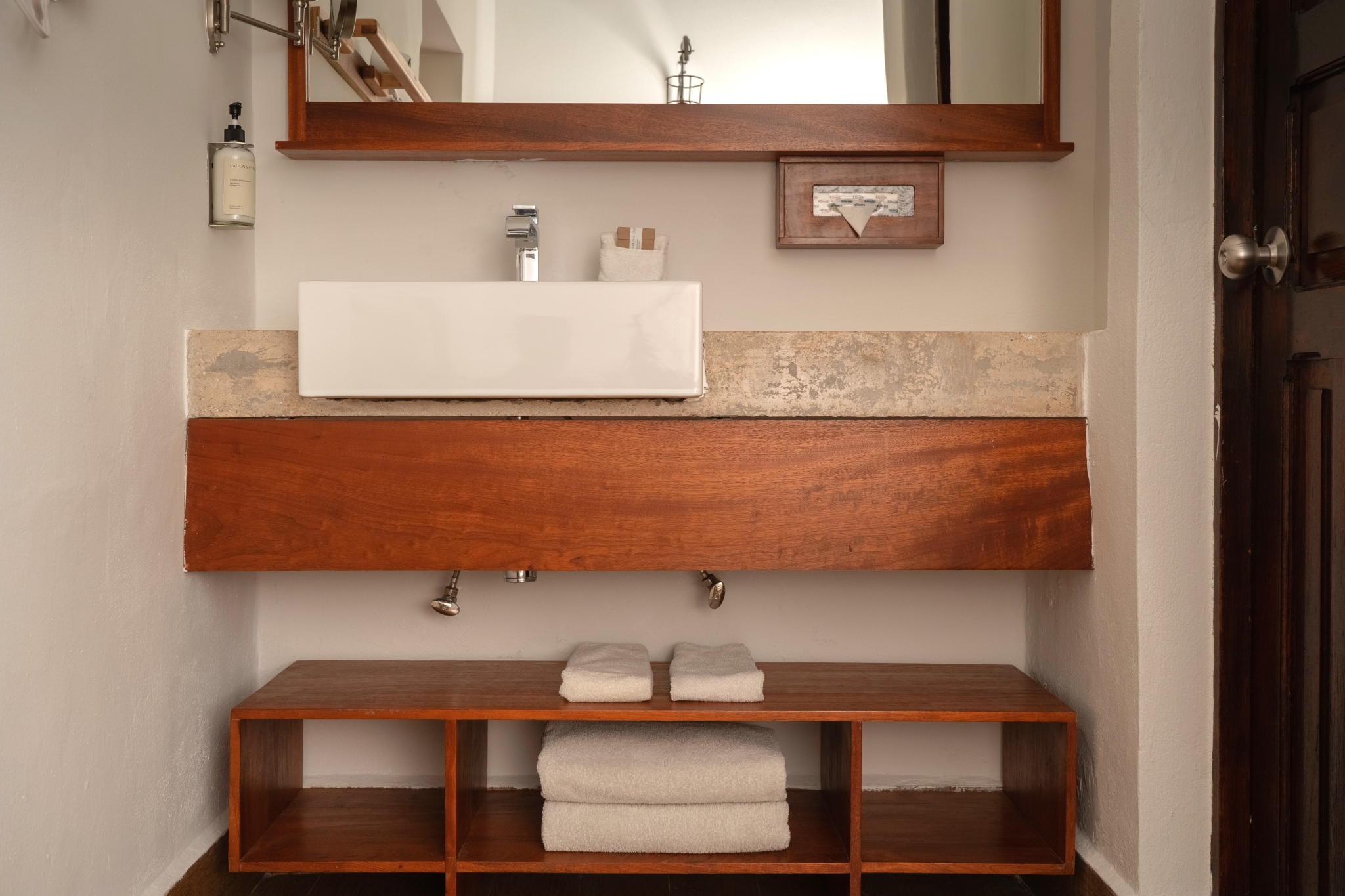 Room Classic Two Double Beds